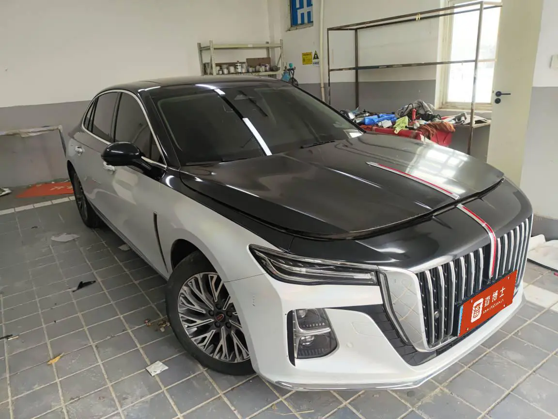 Hongqi H5  из Китая