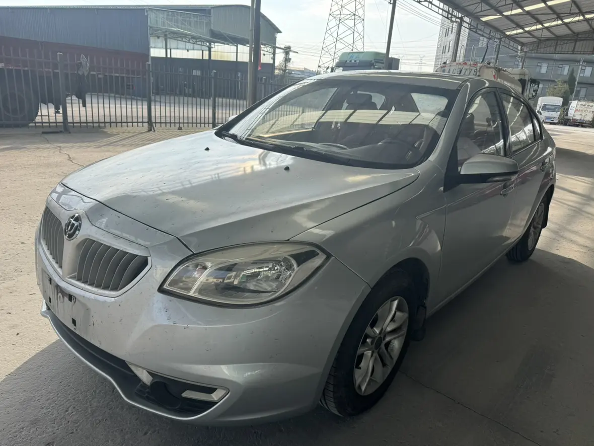 Brilliance Zhonghua H330  из Китая