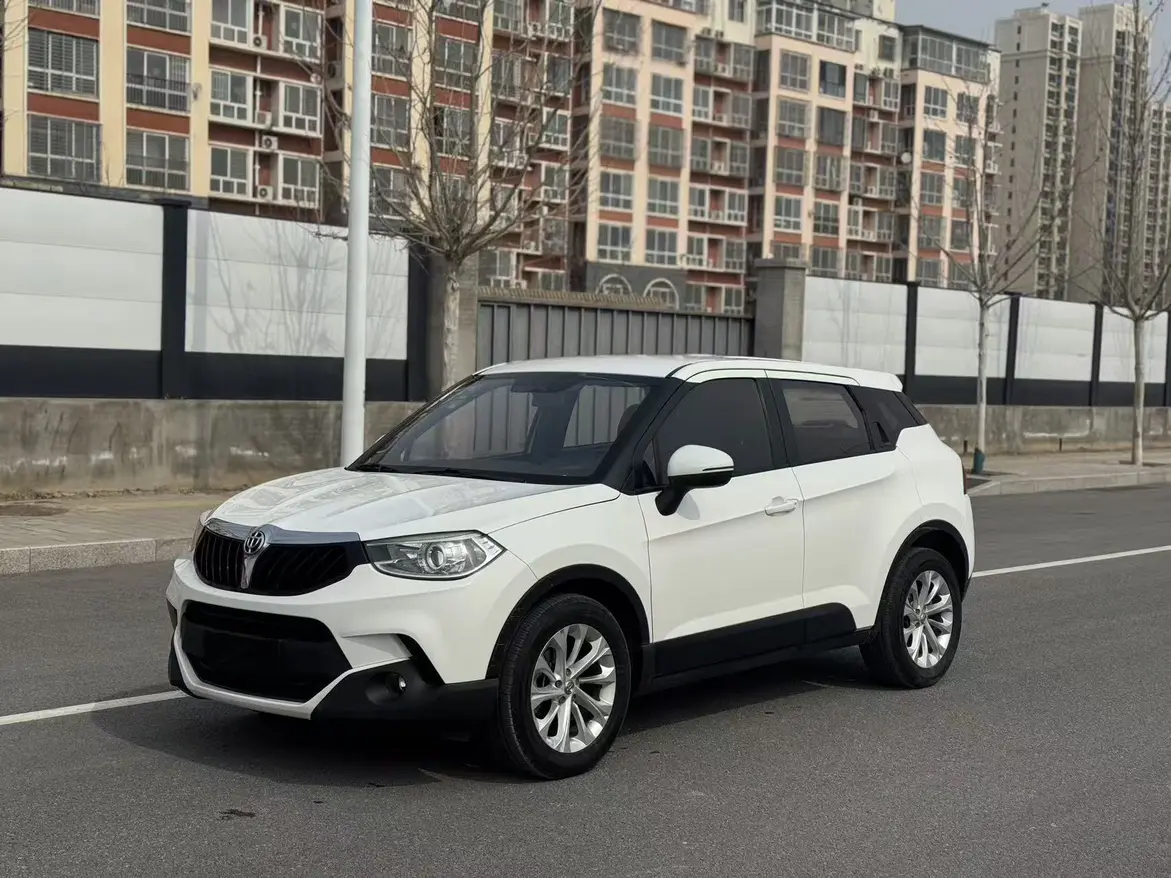 Brilliance China V3