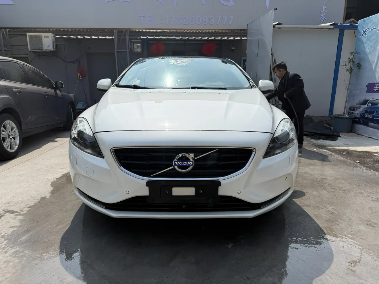 Volvo V40  из Китая