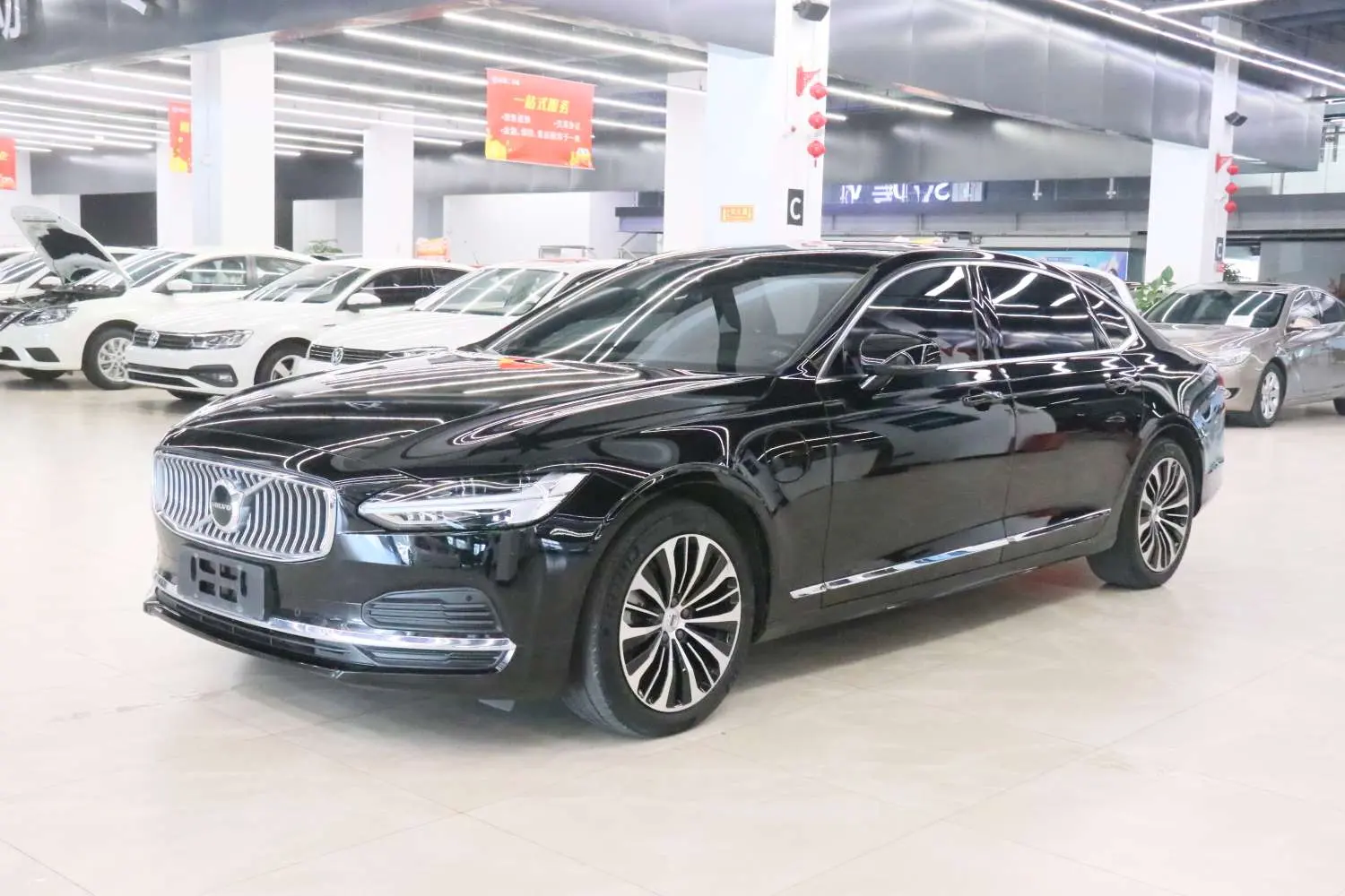 Volvo S90 PHEV