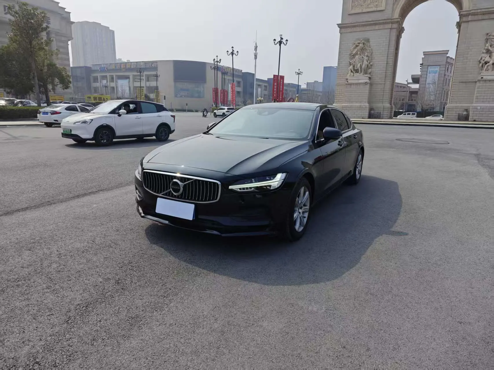 Volvo S90