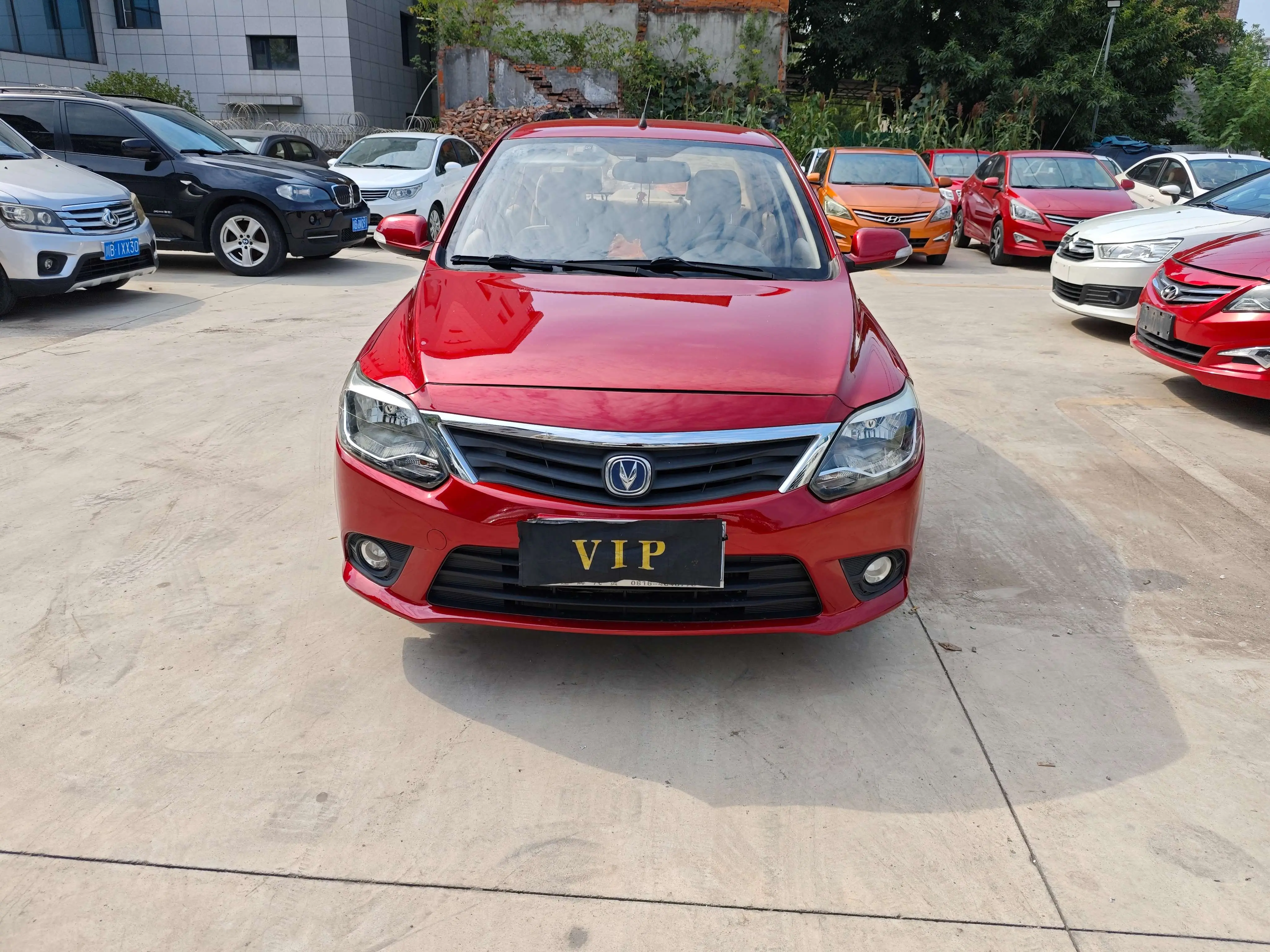 Changan Yuexiang V3  из Китая