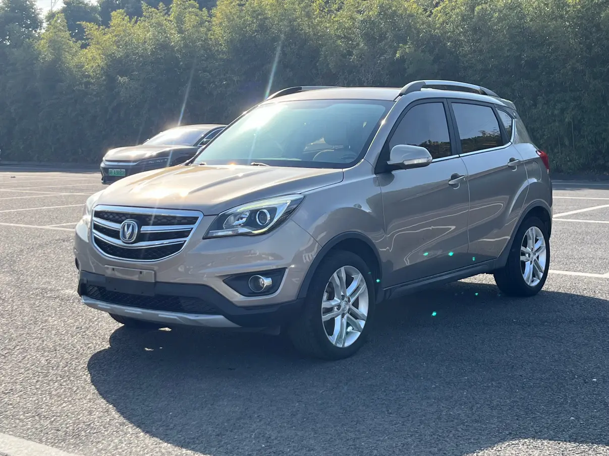 Changan CS35  из Китая