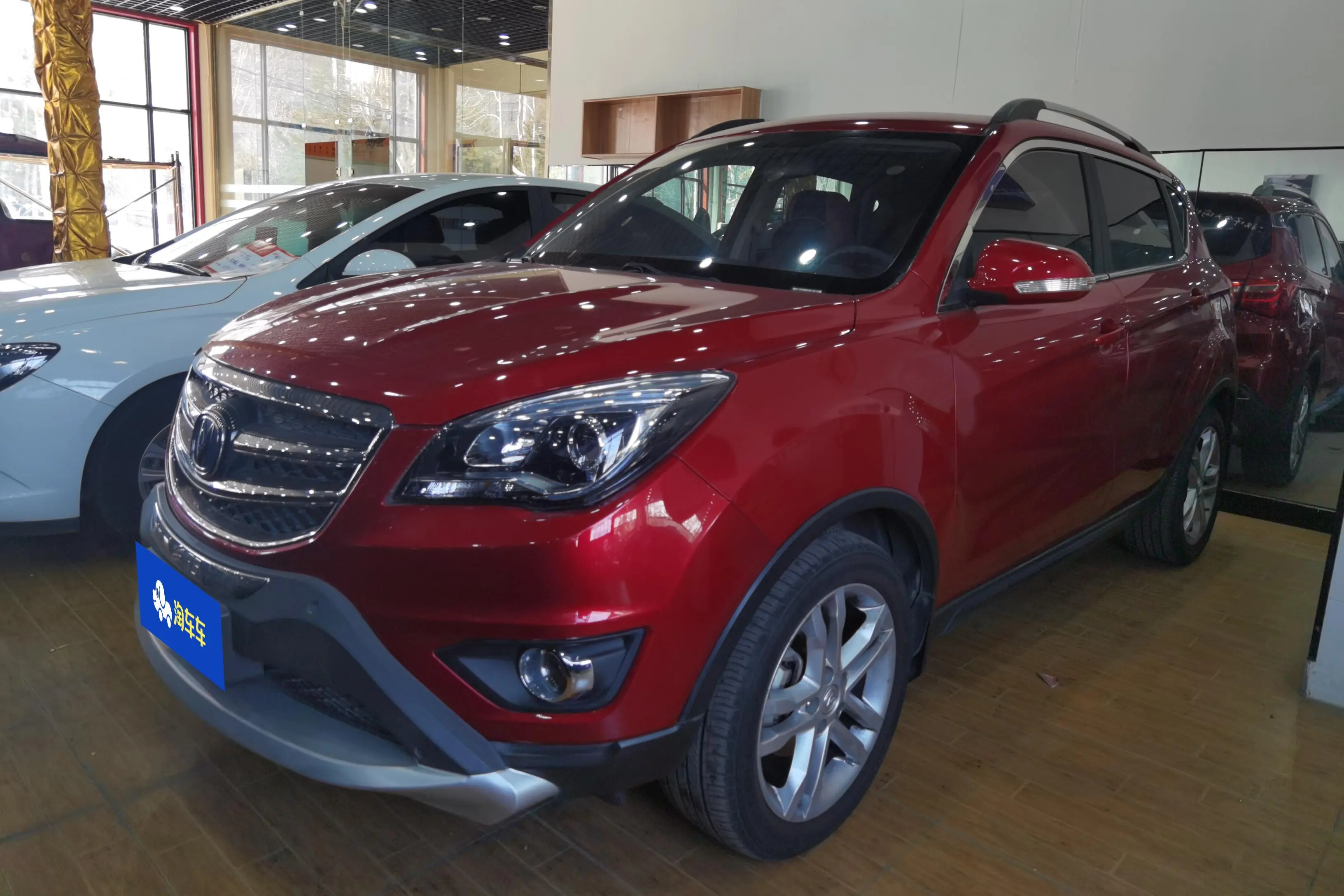 Changan CS35  из Китая