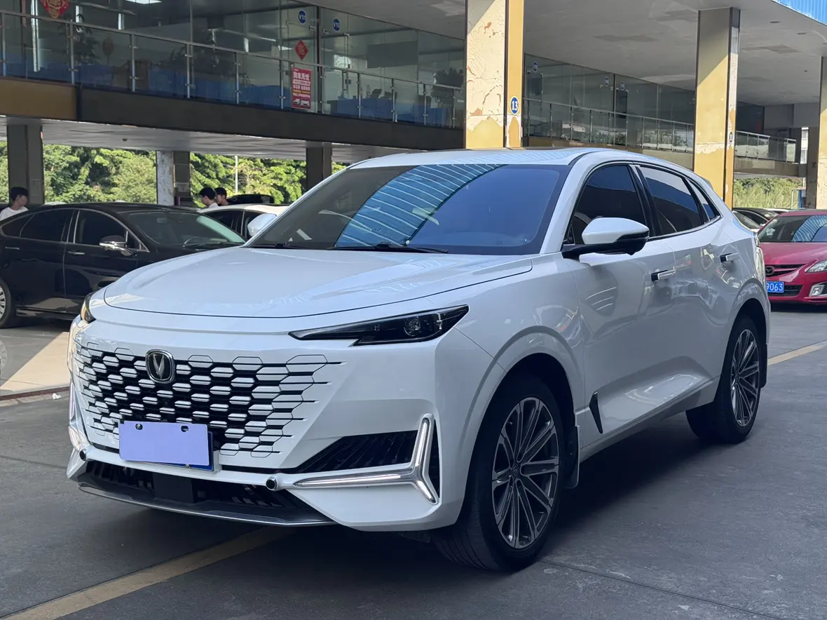 Changan UNI-K  из Китая