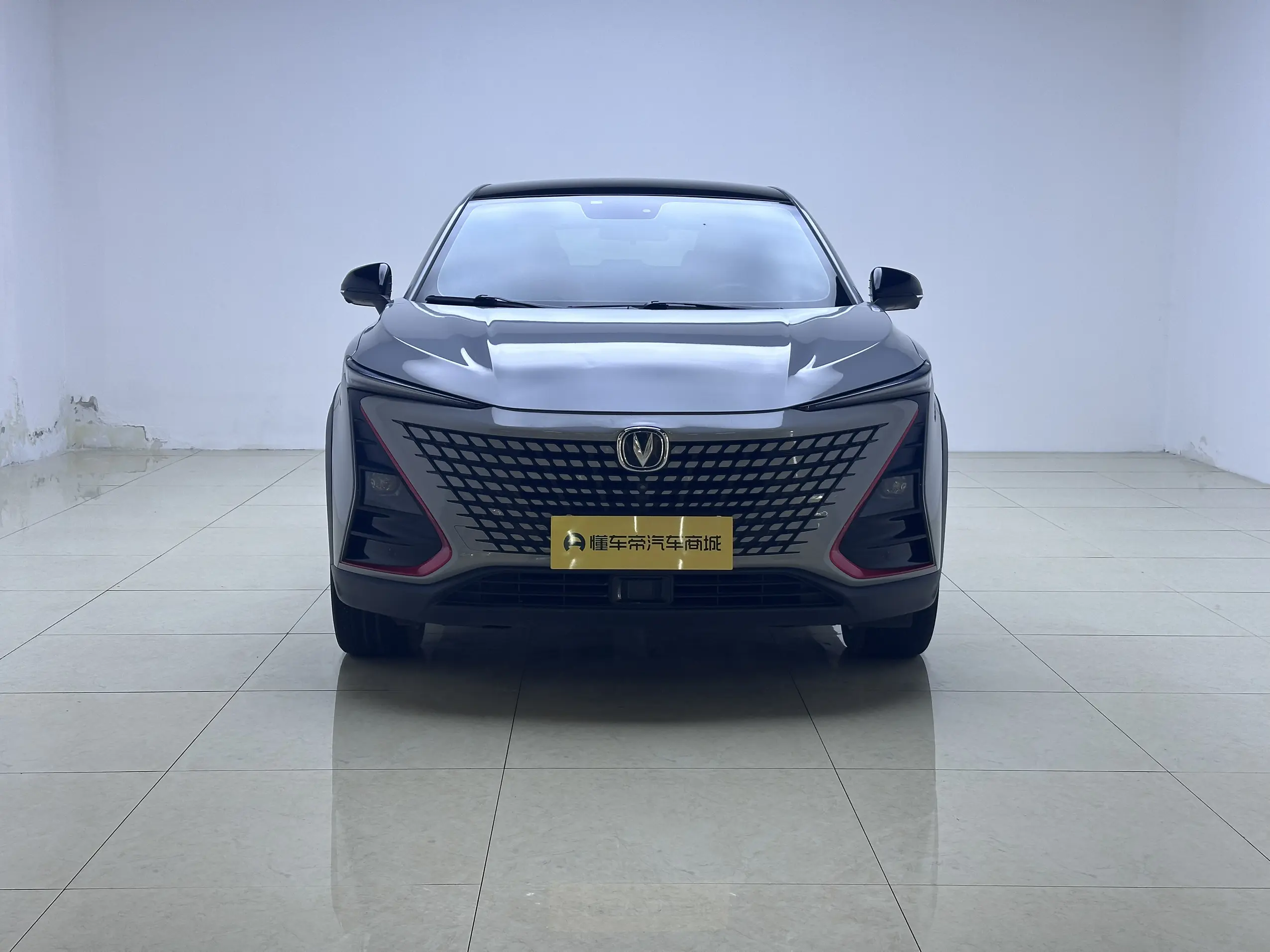 Changan UNI-T  из Китая