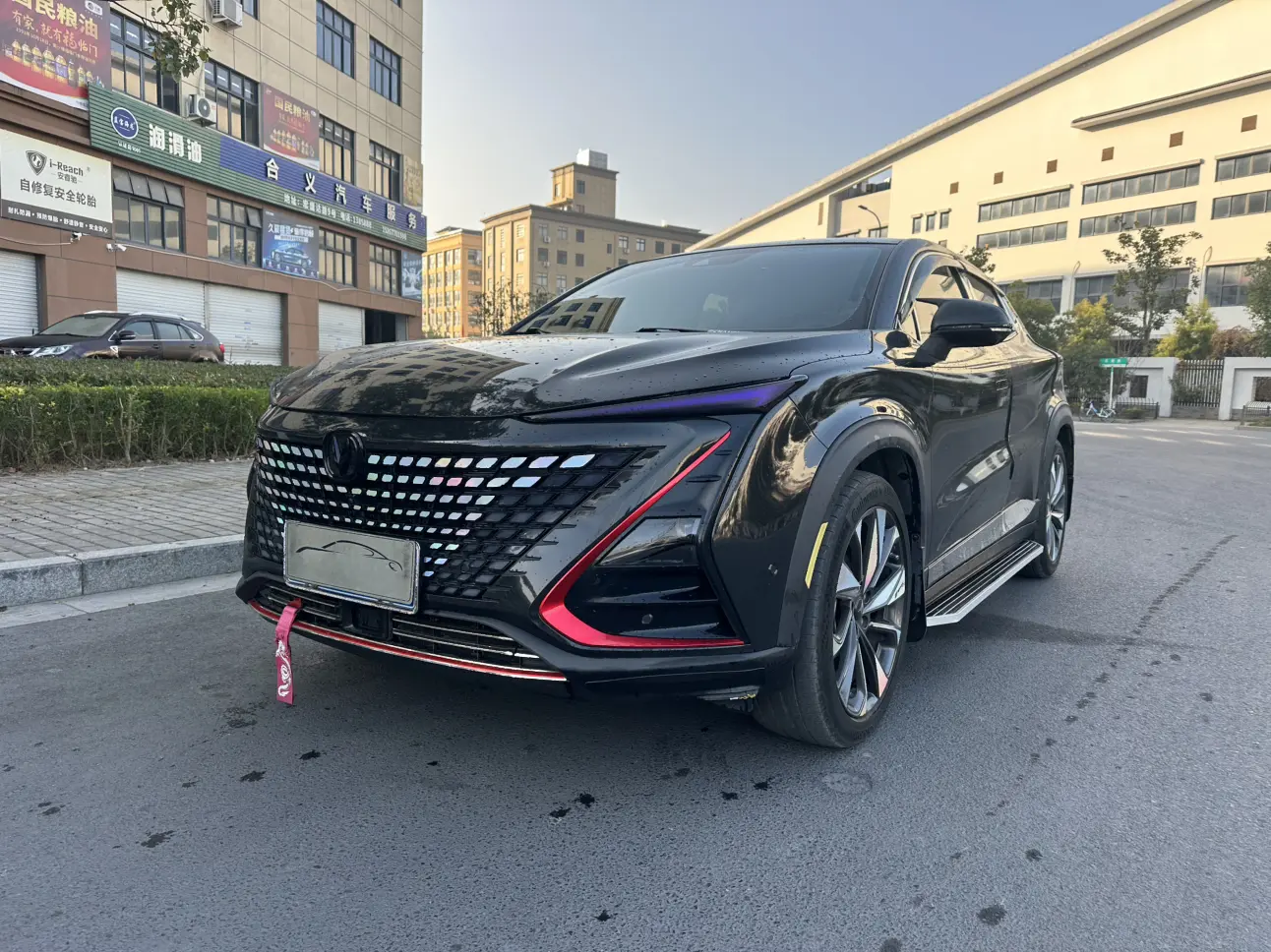 Changan UNI-T  из Китая