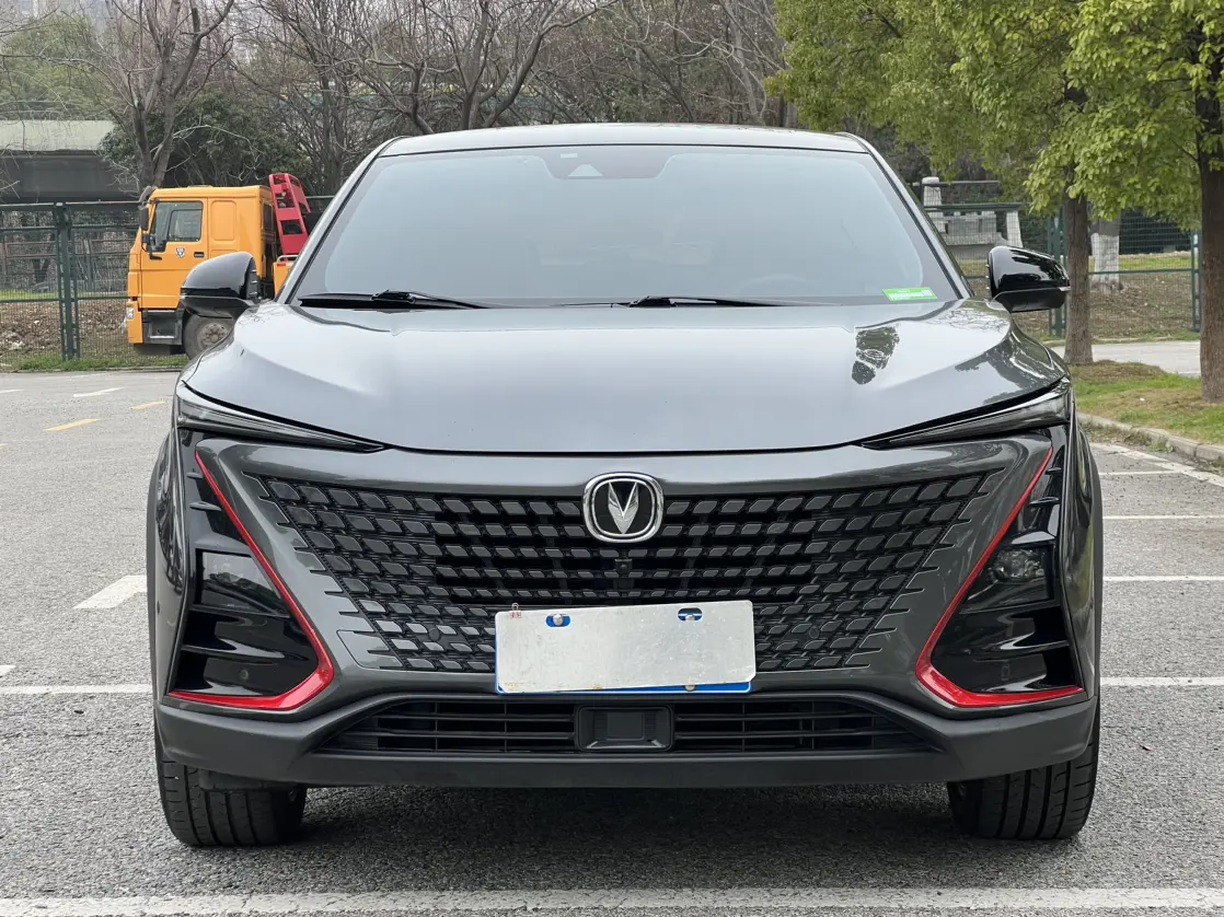 Changan UNI-T  из Китая