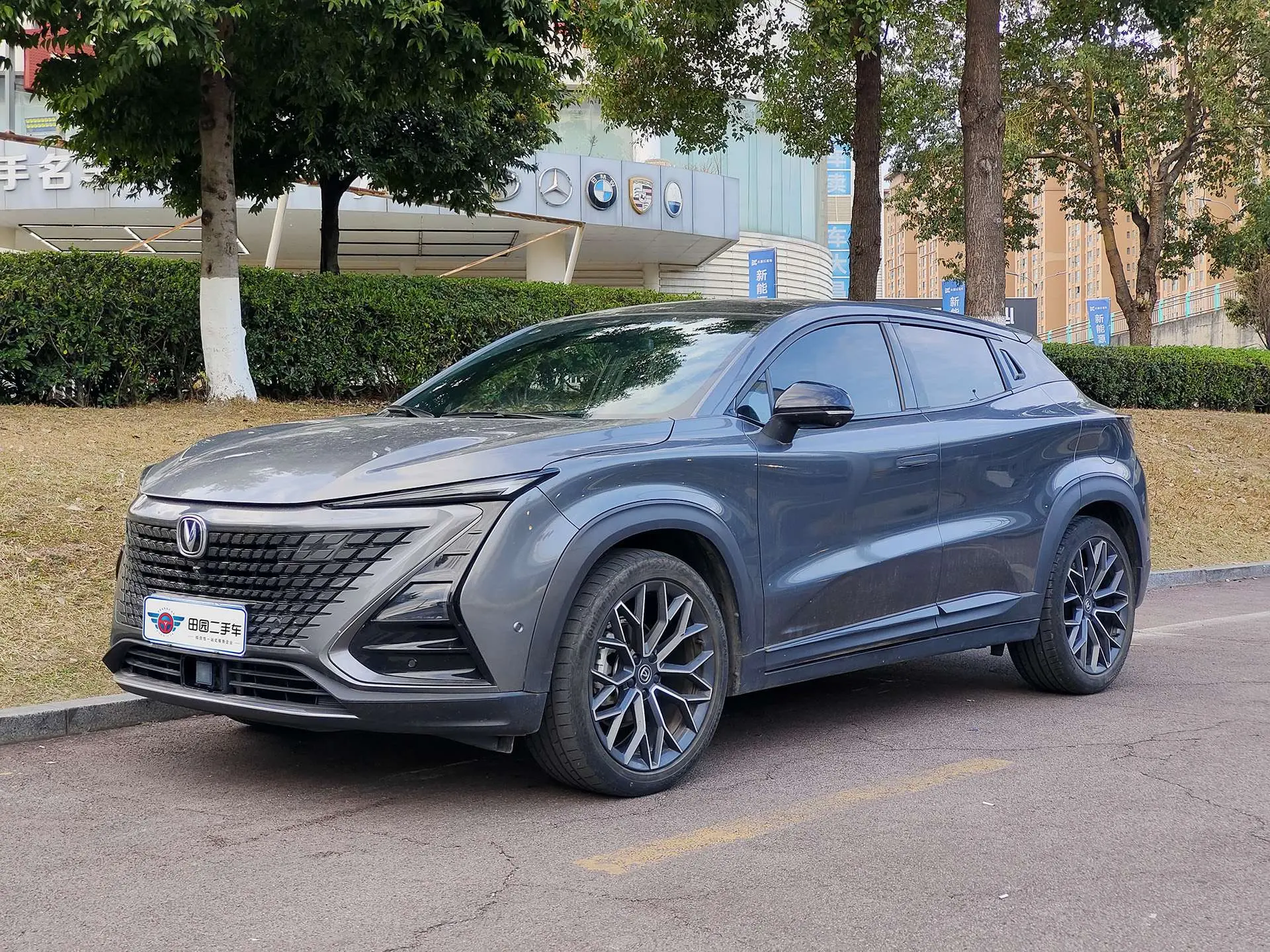Changan UNI-T  из Китая