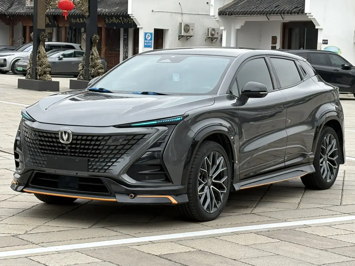 Changan UNI-T  из Китая