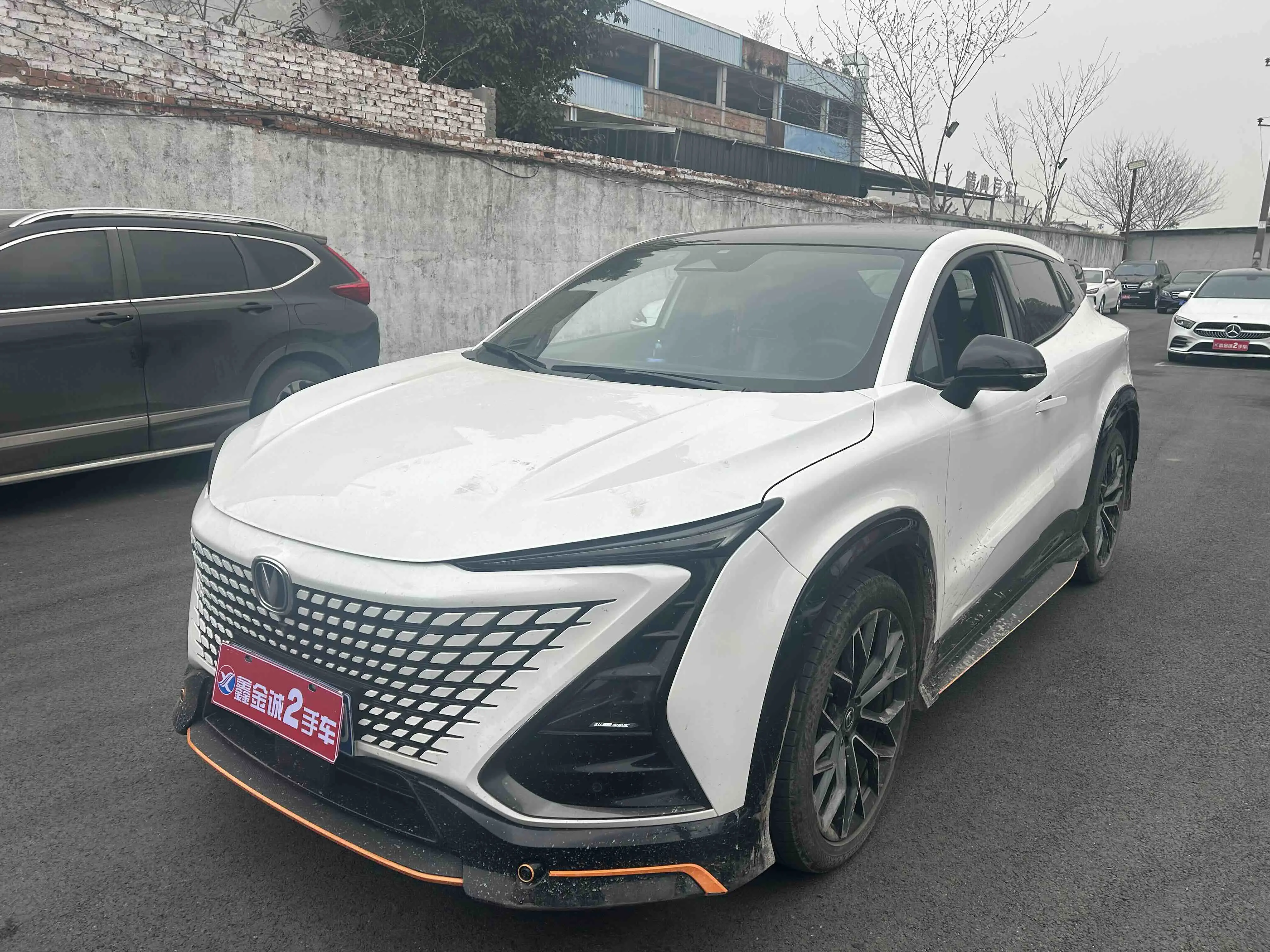 Changan UNI-T  из Китая