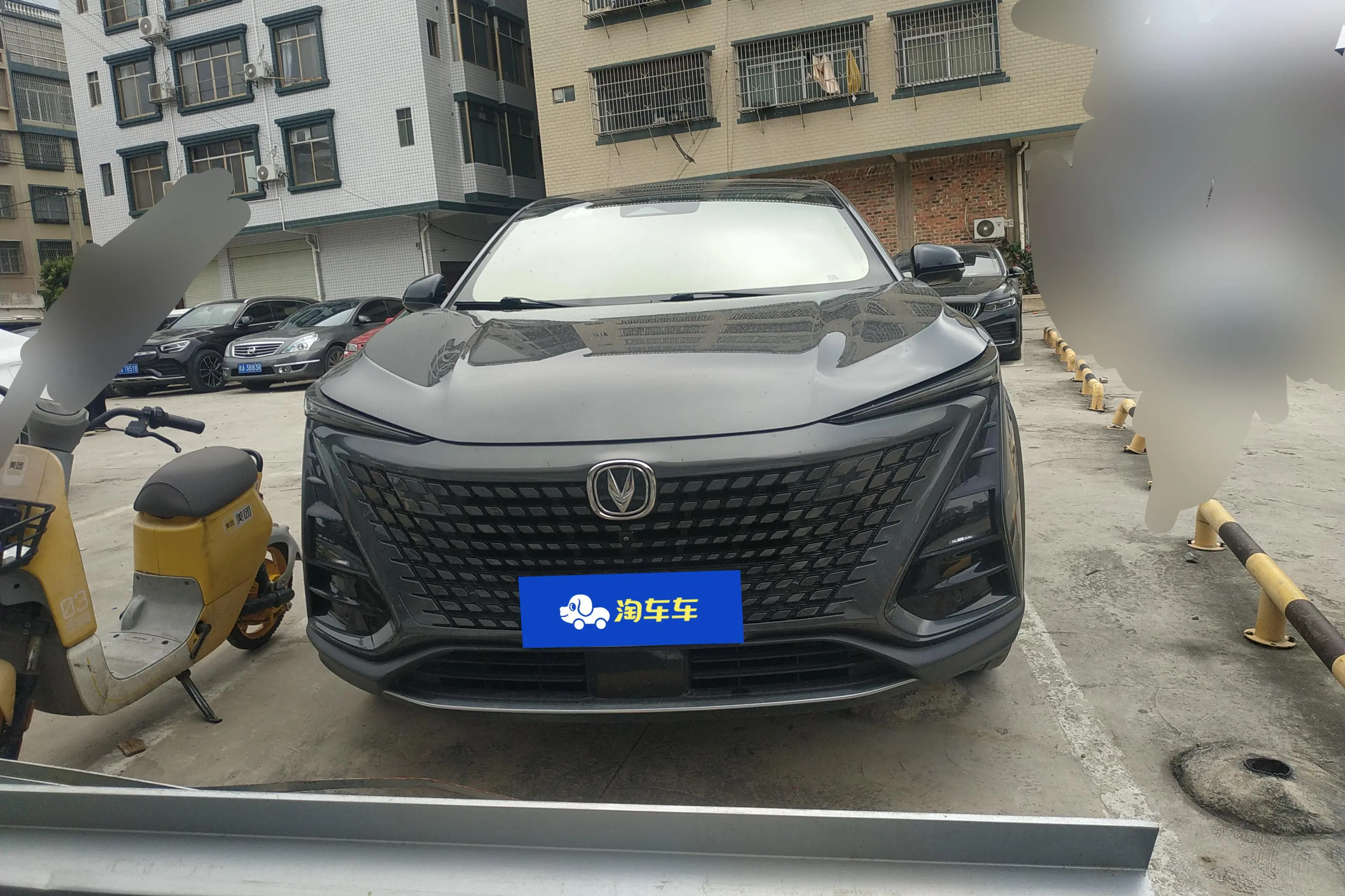 Changan UNI-T  из Китая