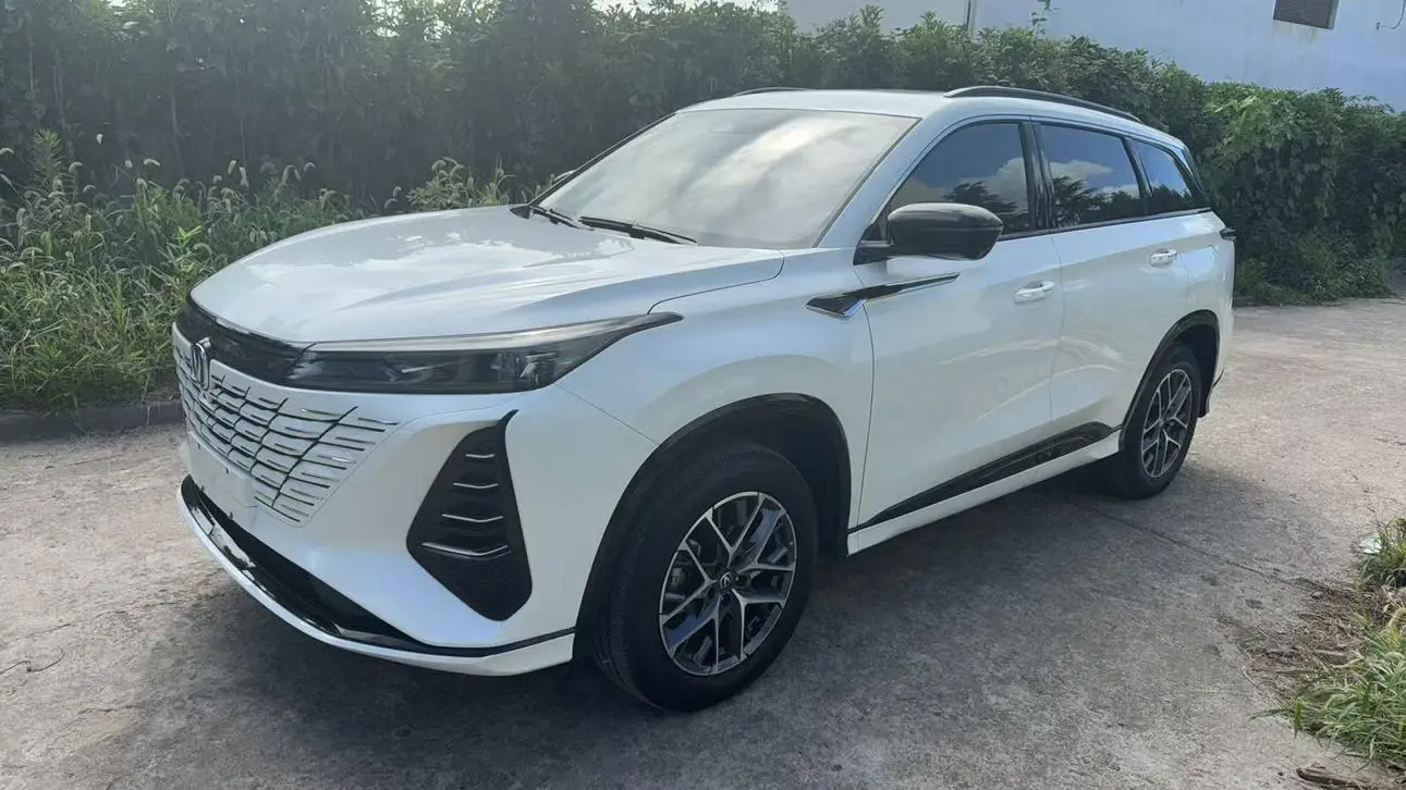 Changan CS75 PLUS  из Китая
