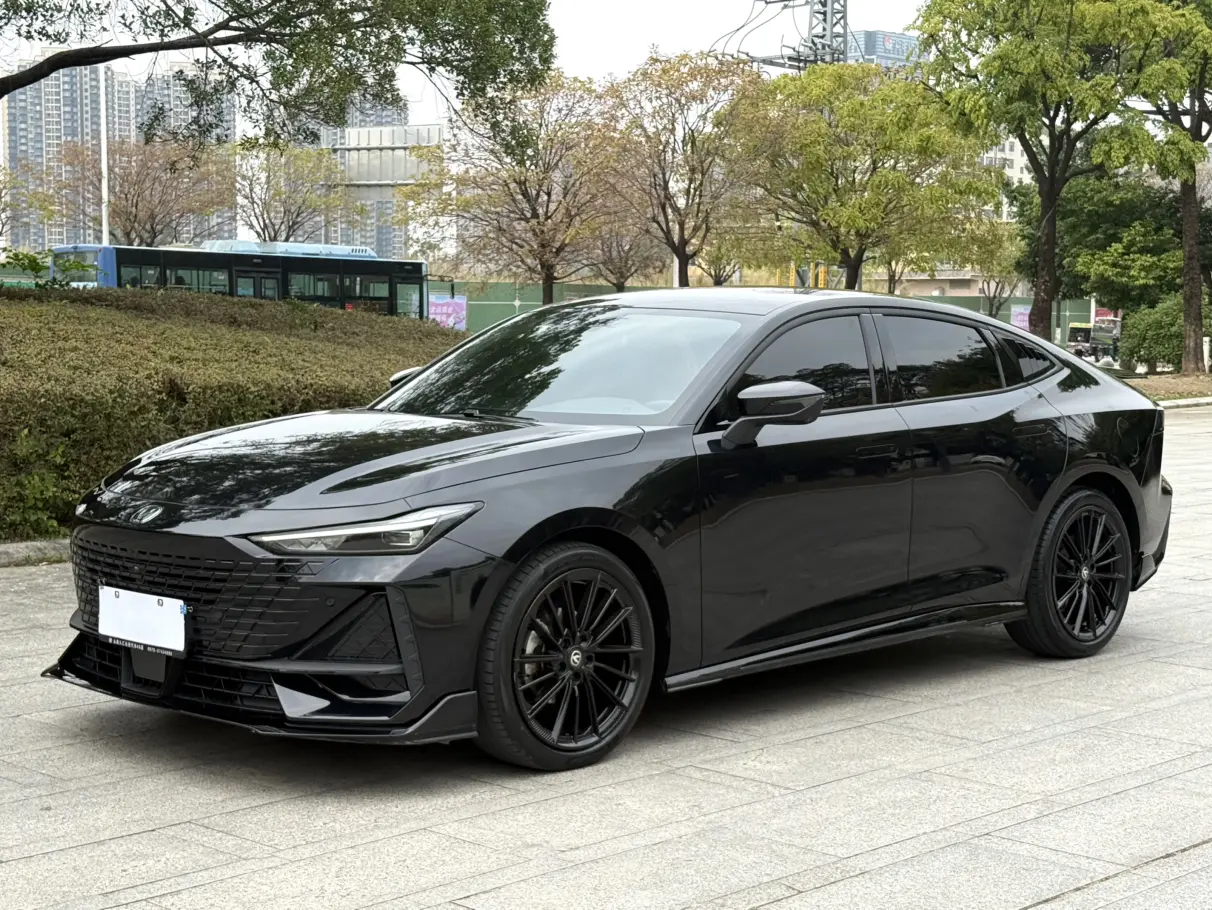 Changan UNI-V  из Китая