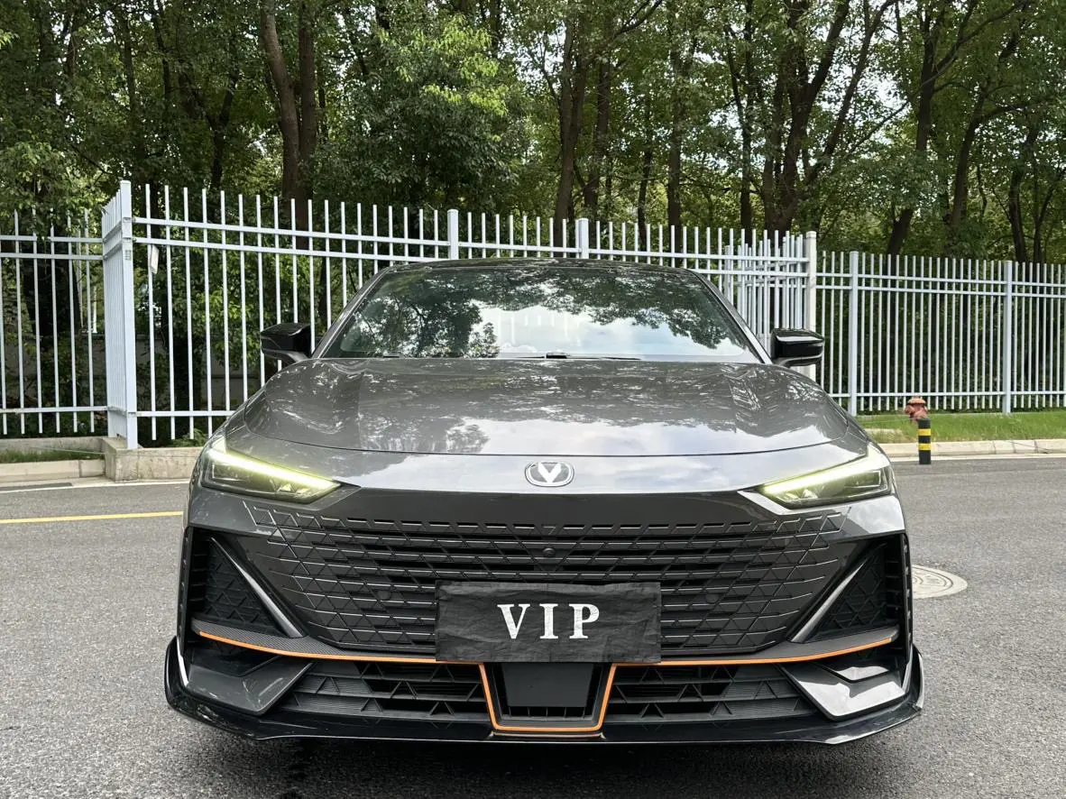 Changan UNI-V  из Китая