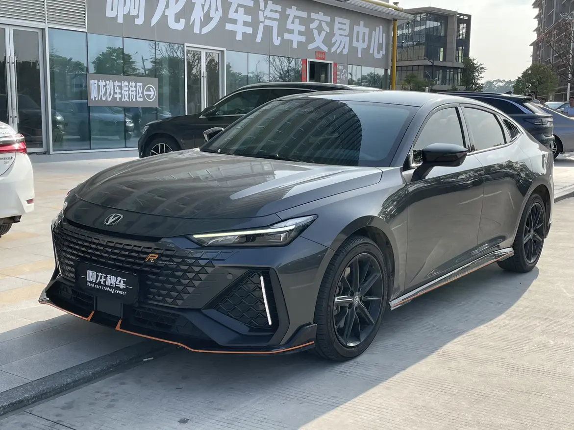 Changan UNI-V  из Китая