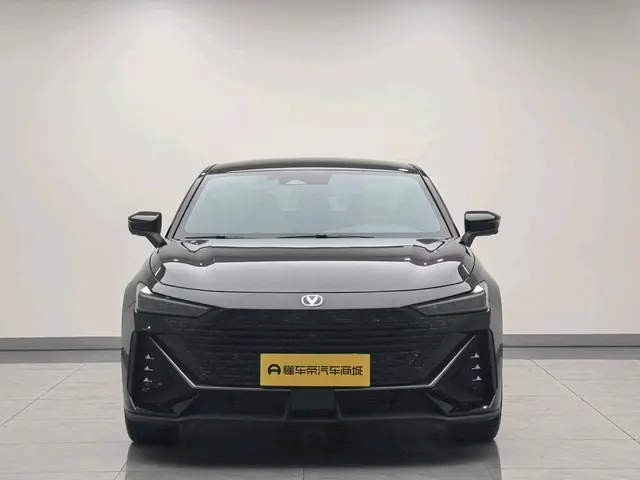 Changan UNI-V  из Китая