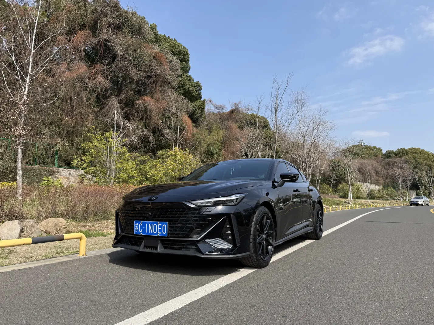 Changan UNI-V  из Китая