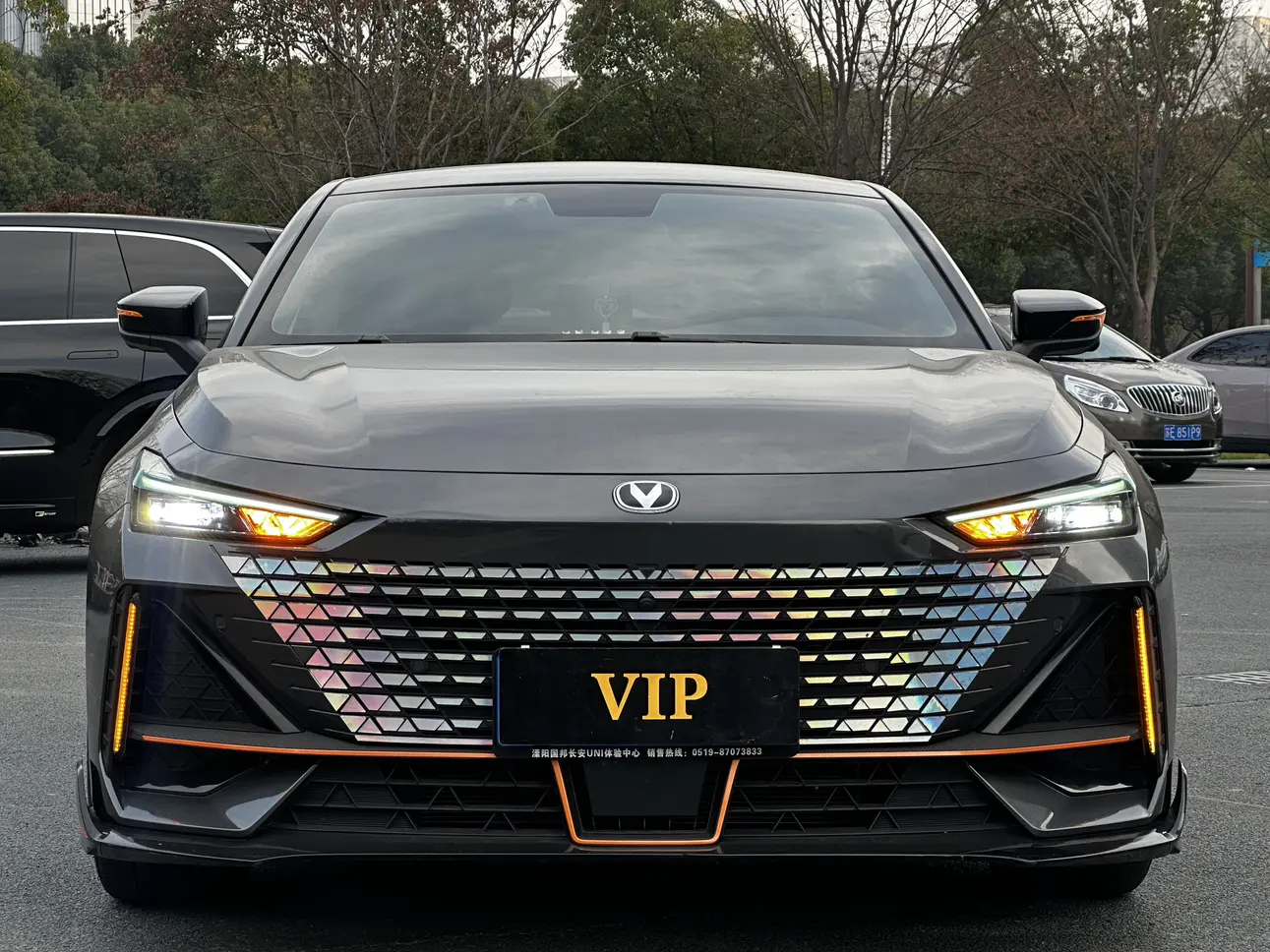 Changan UNI-V  из Китая