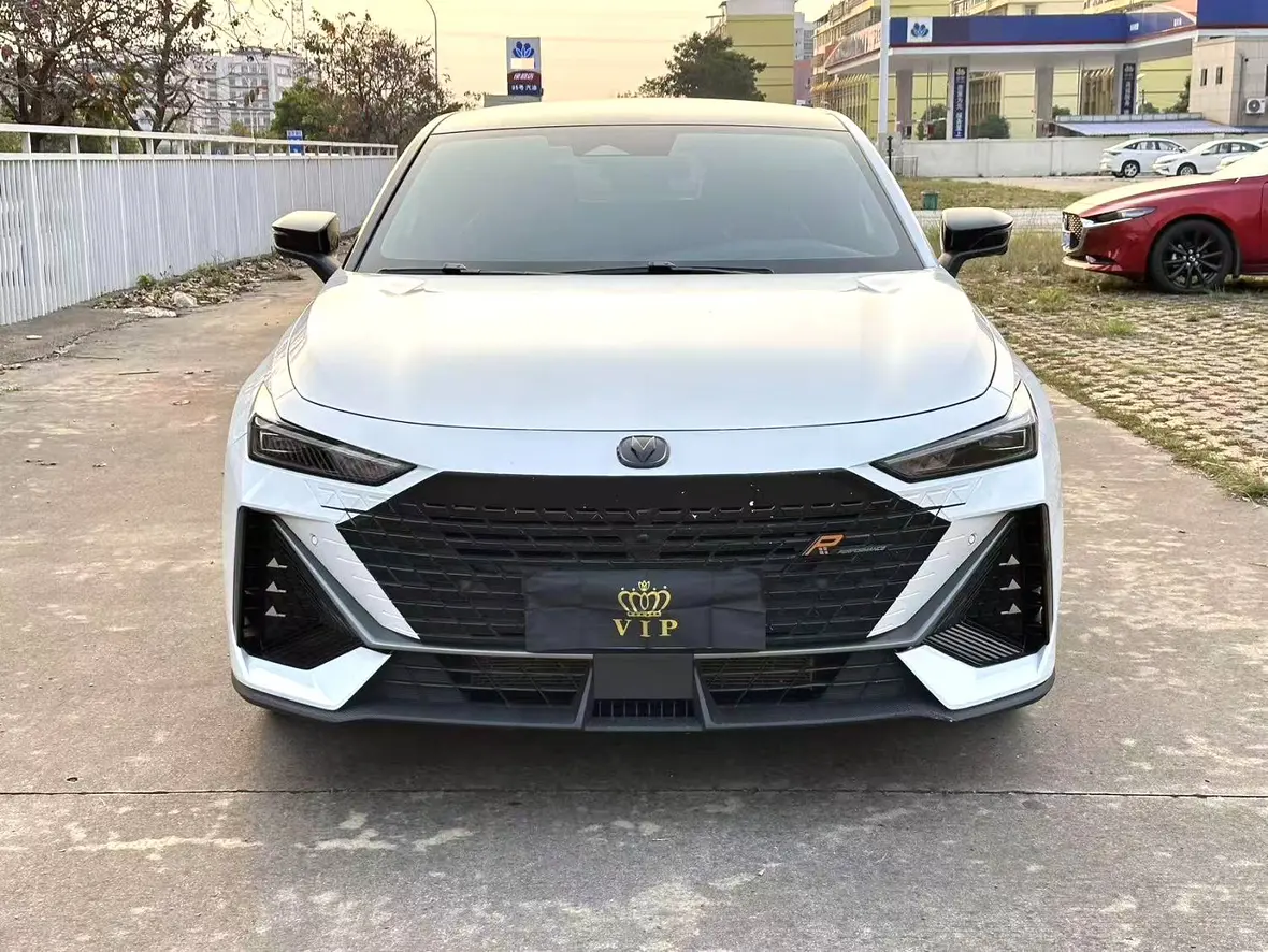 Changan UNI-V  из Китая