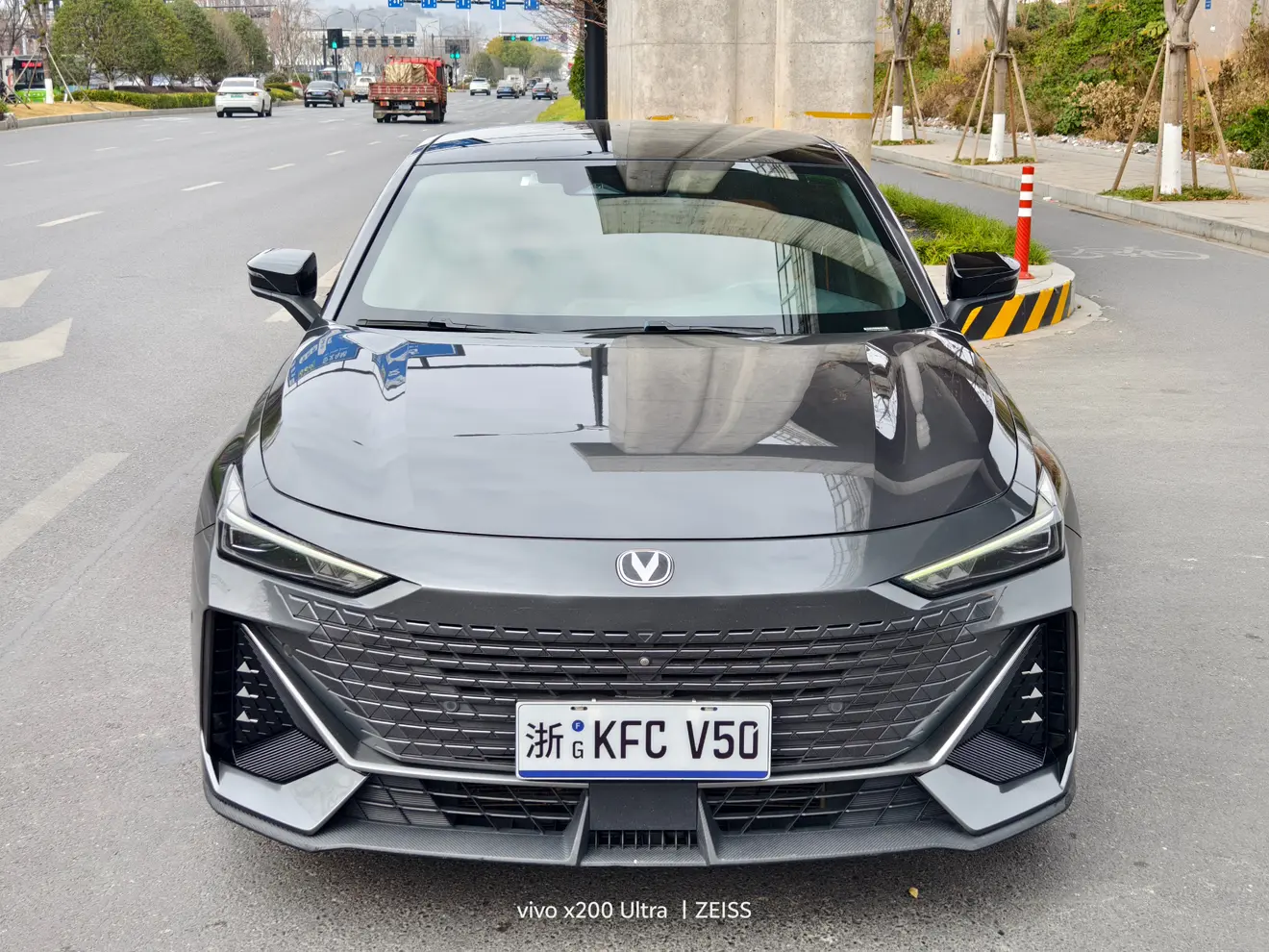 Changan UNI-V  из Китая