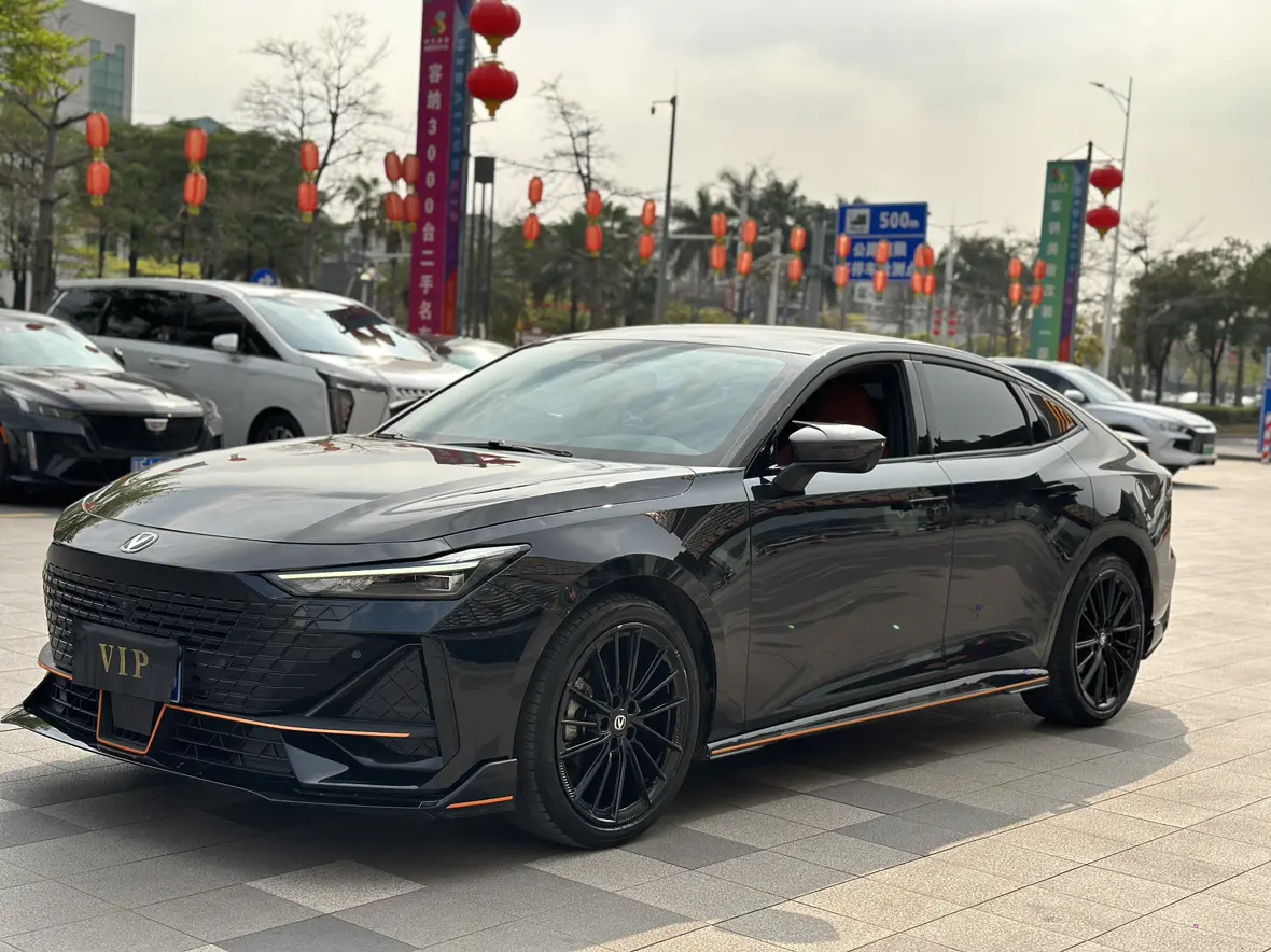 Changan UNI-V  из Китая