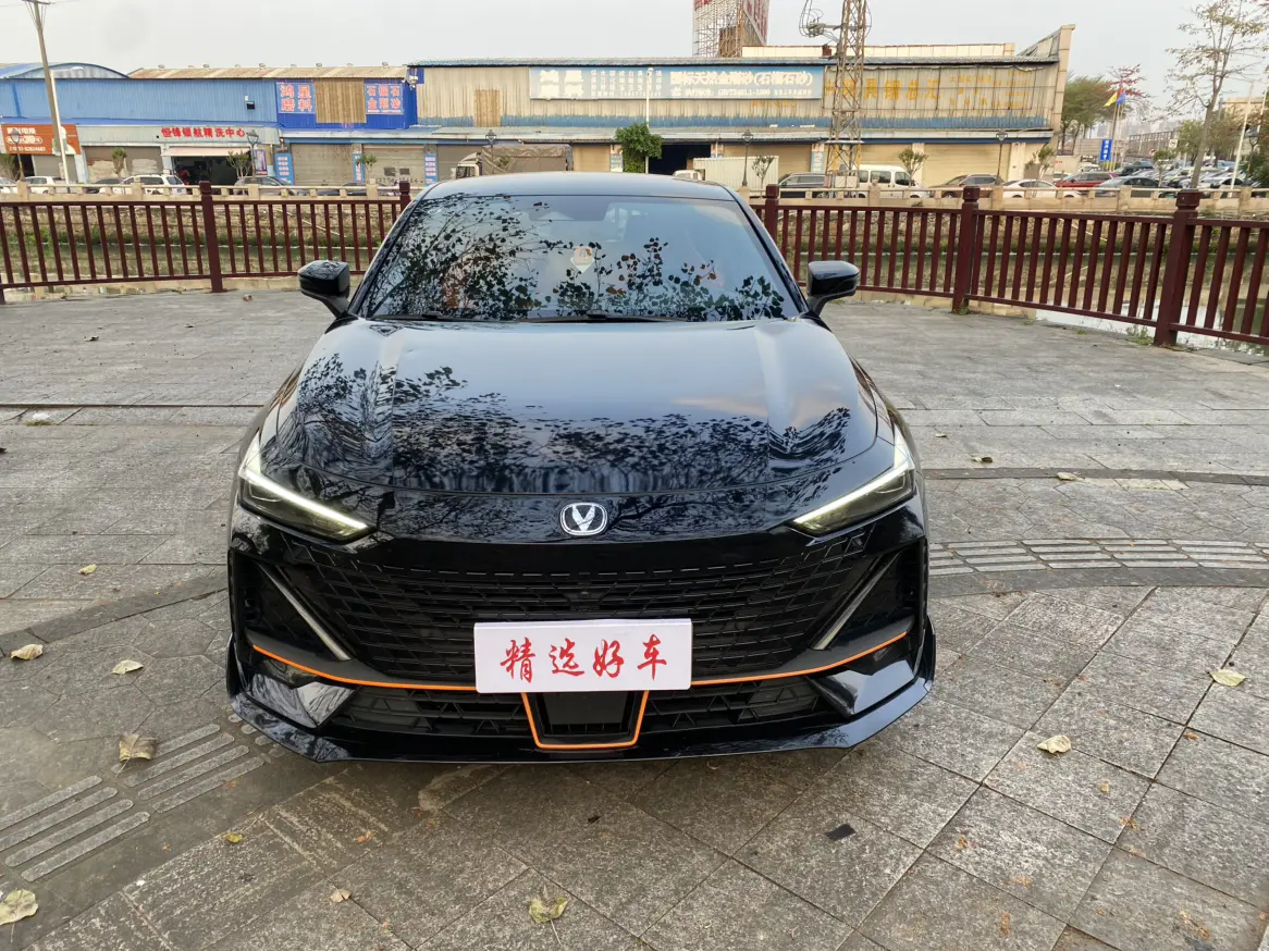 Changan UNI-V  из Китая