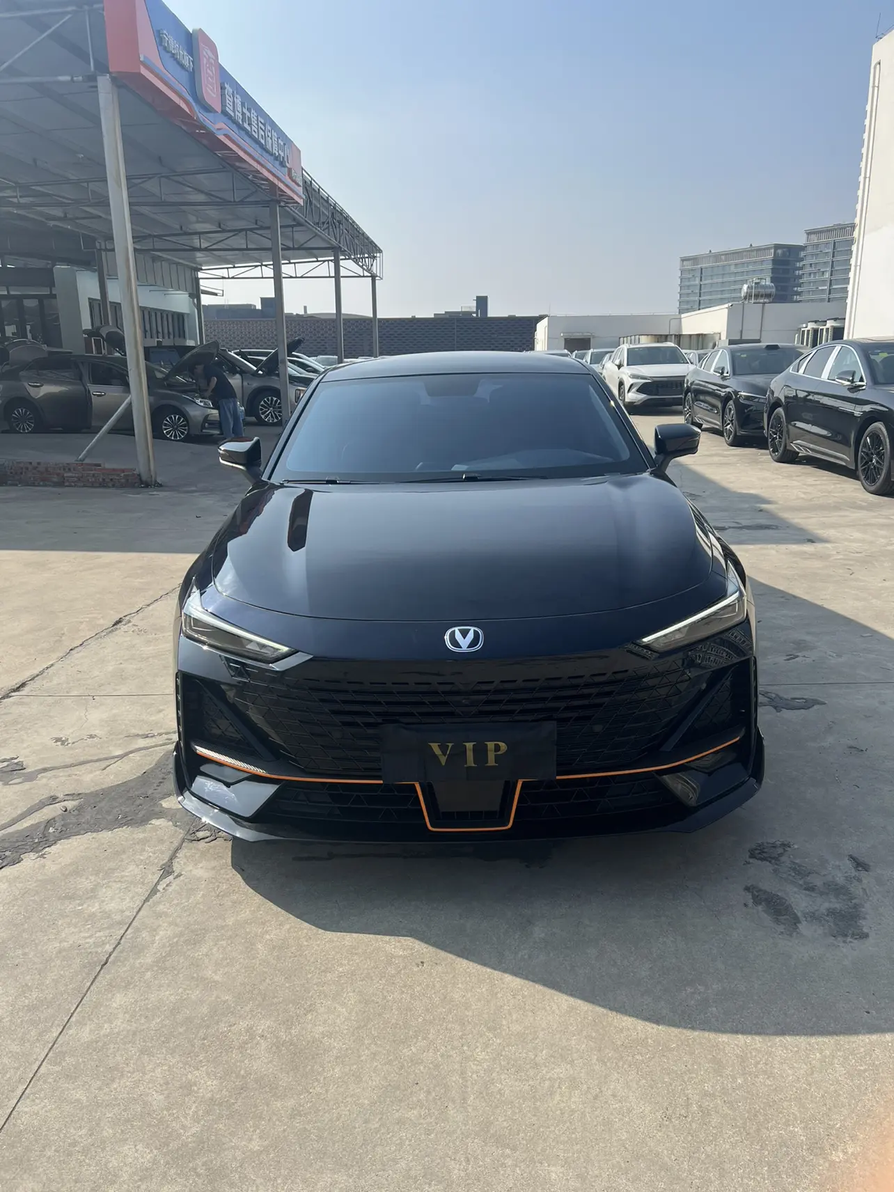 Changan UNI-V  из Китая