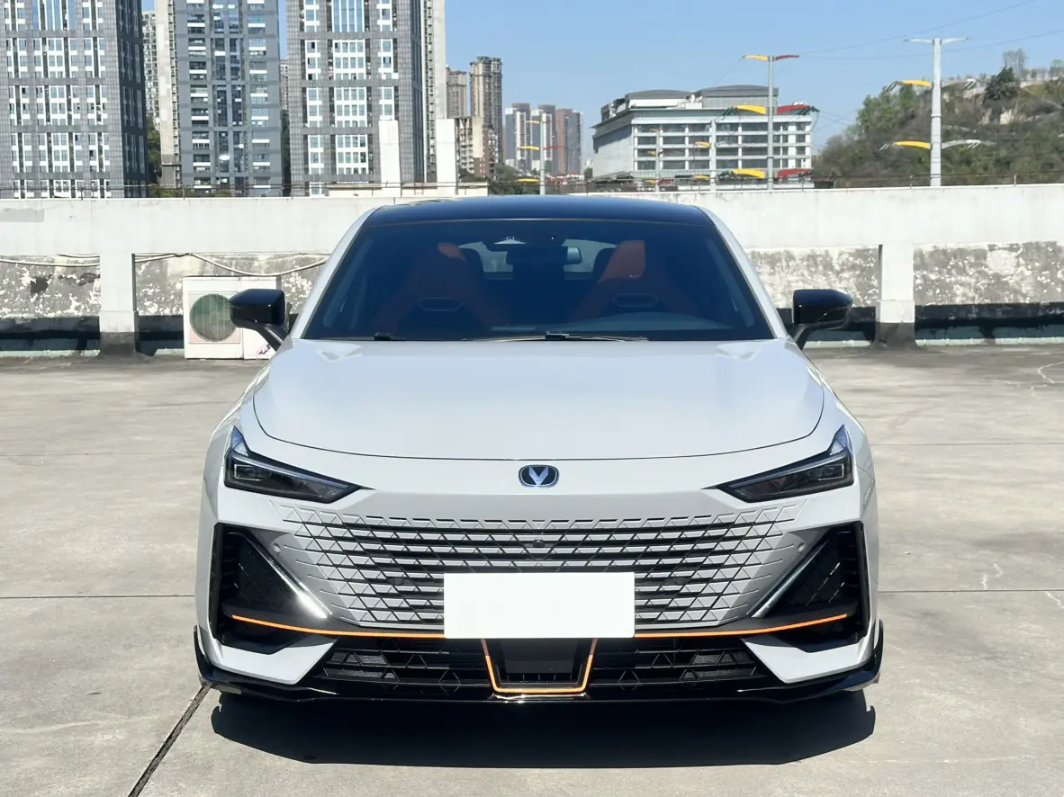 Changan UNI-V  из Китая