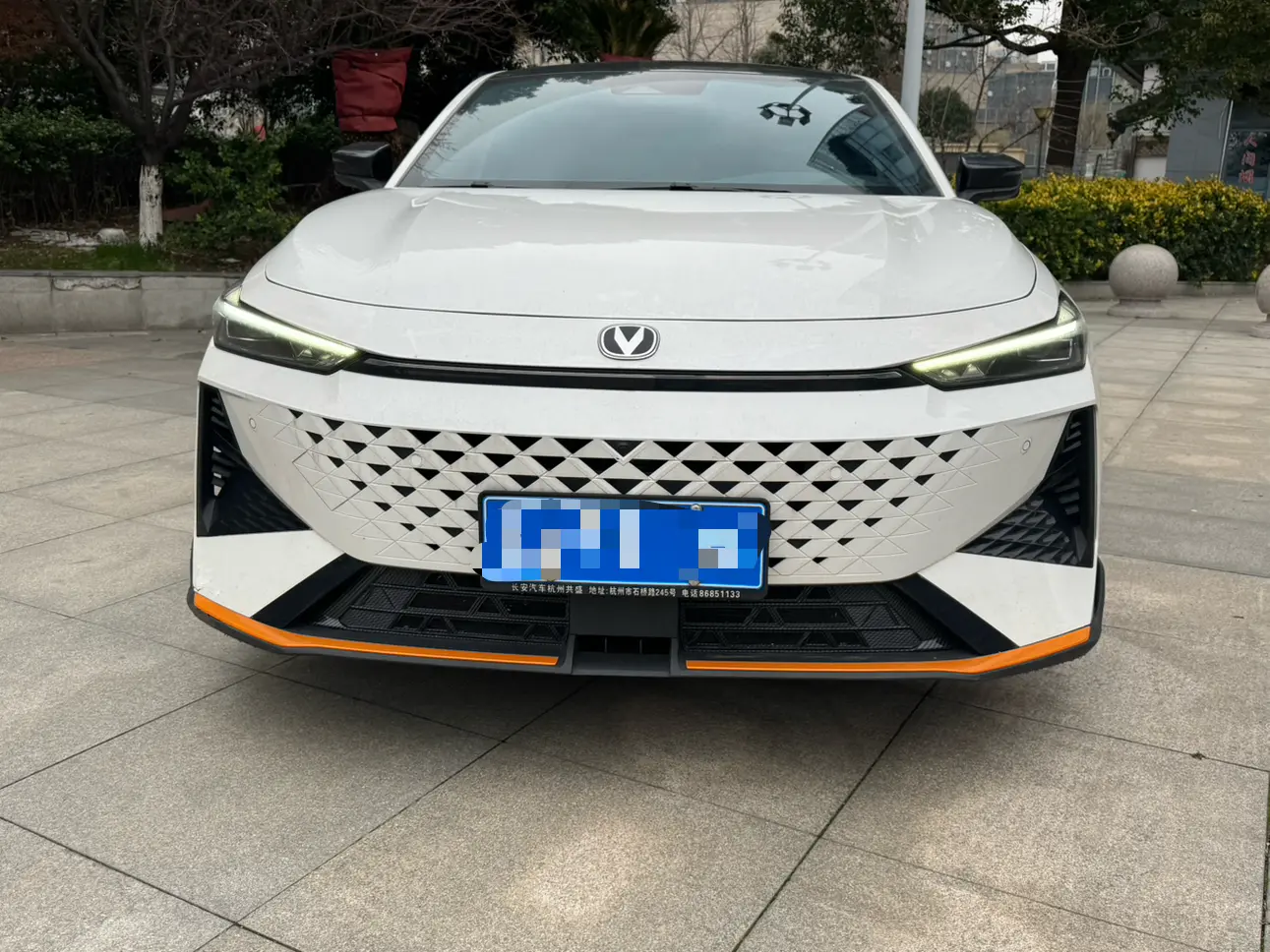Changan UNI-V  из Китая