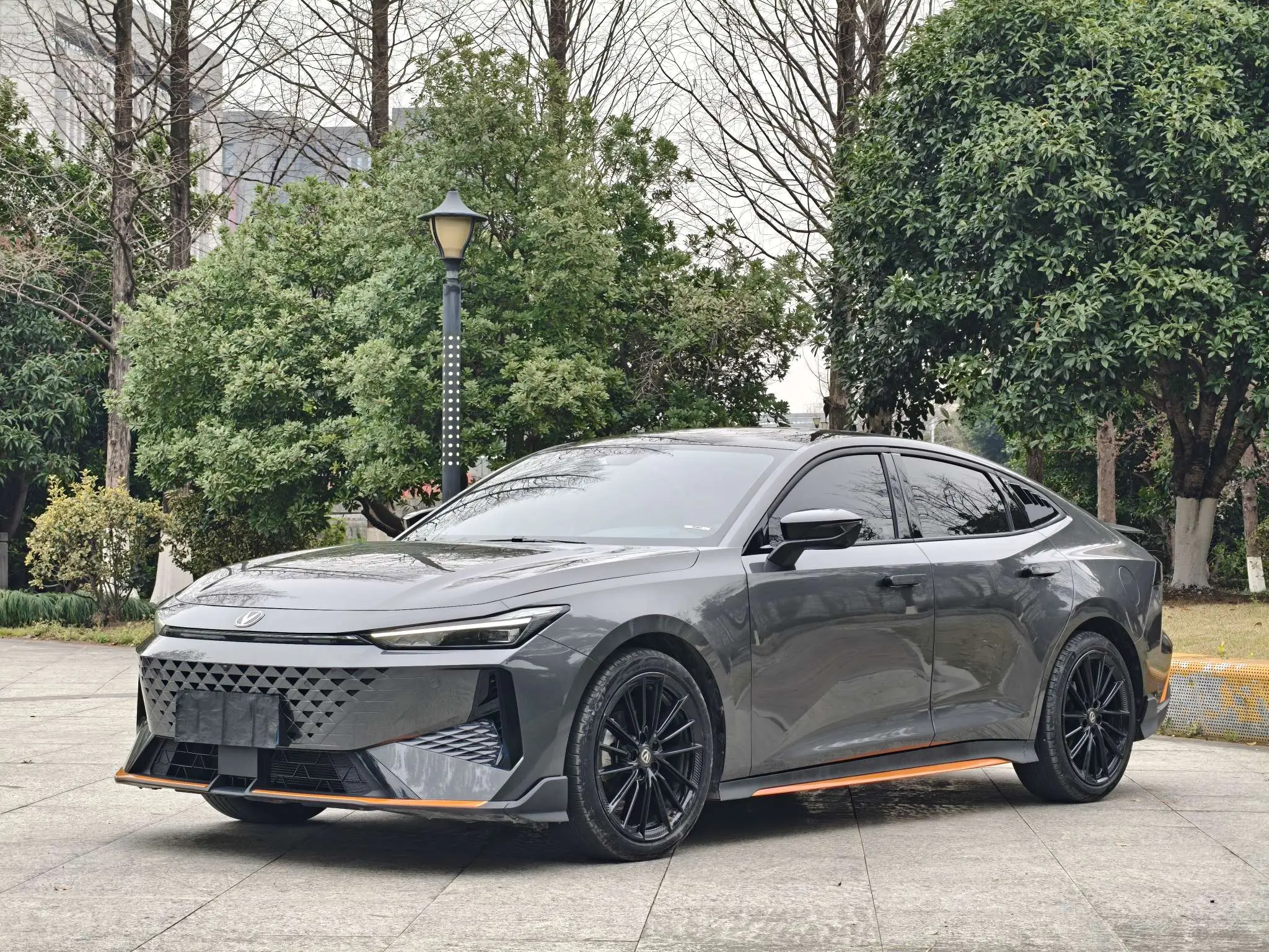 Changan UNI-V  из Китая