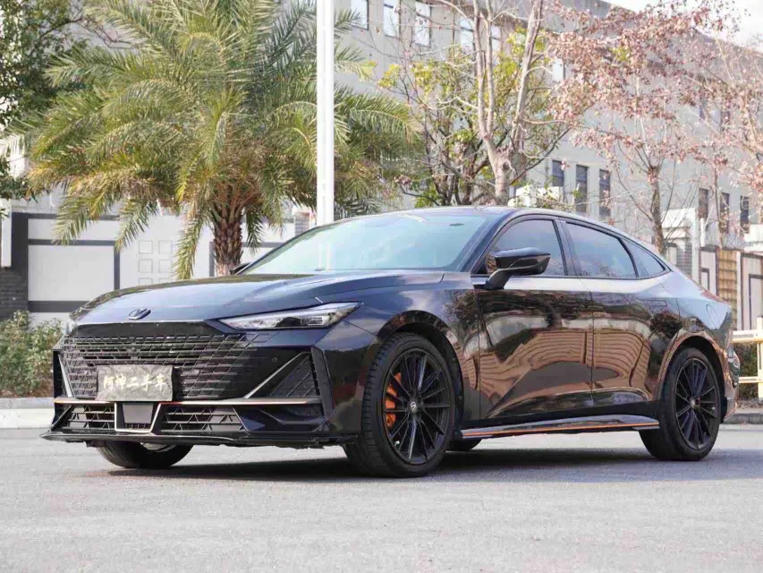 Changan UNI-V  из Китая