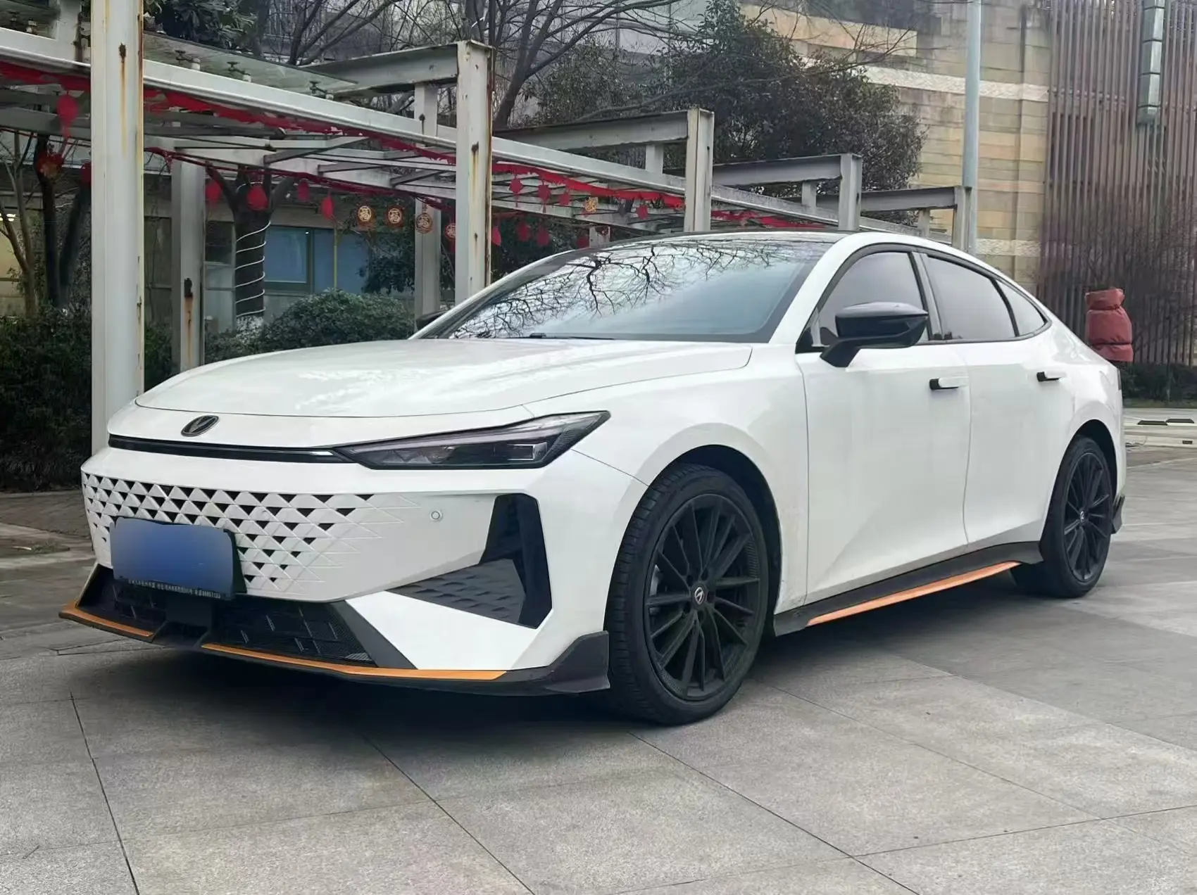 Changan UNI-V  из Китая