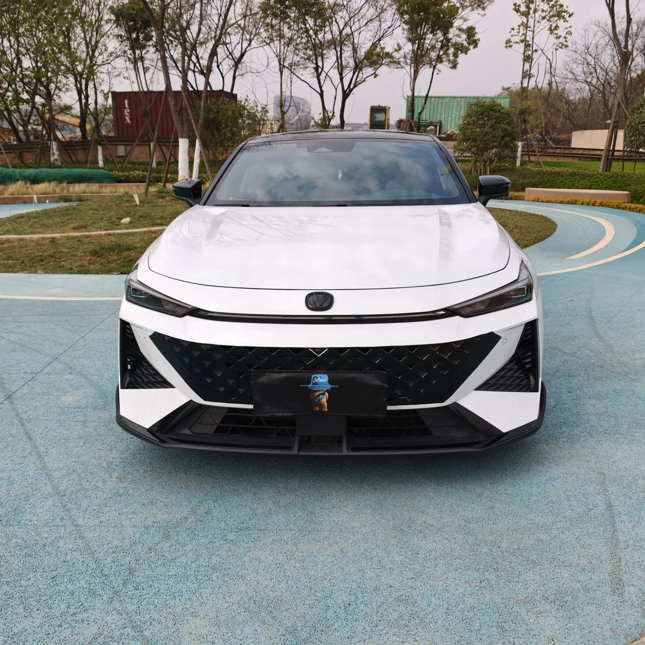 Changan UNI-V  из Китая