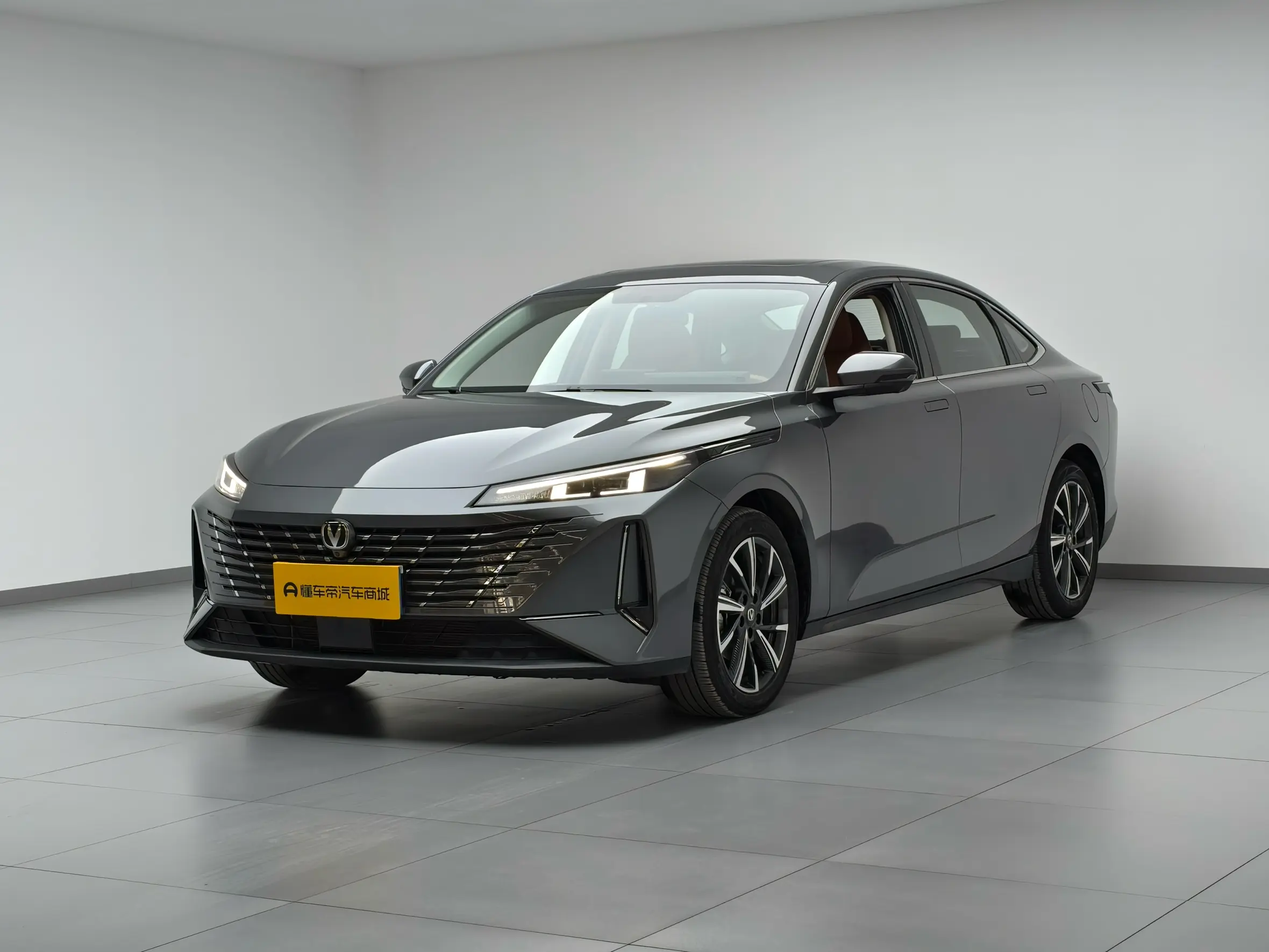 Changan Escape  из Китая