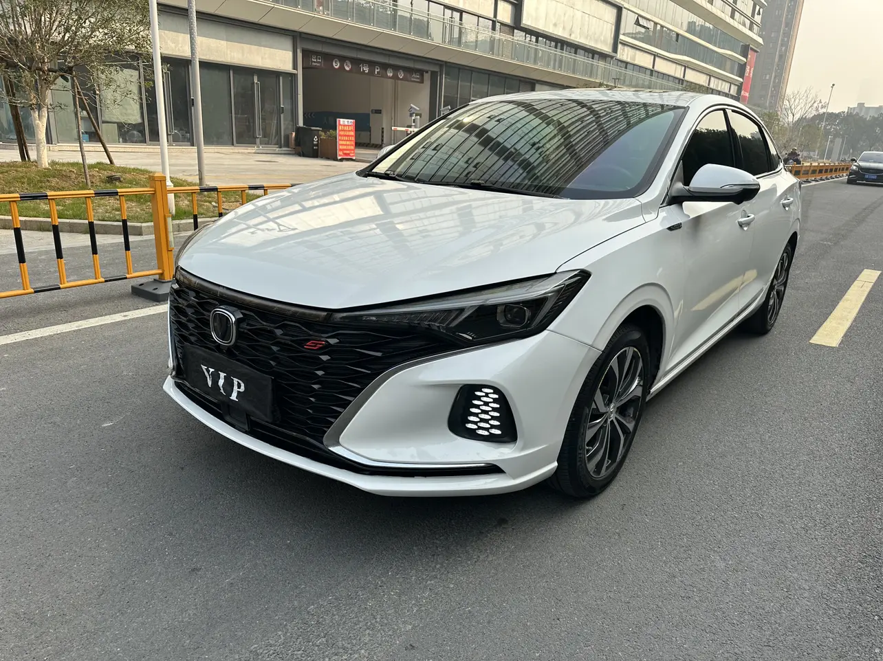 Changan Escape  из Китая
