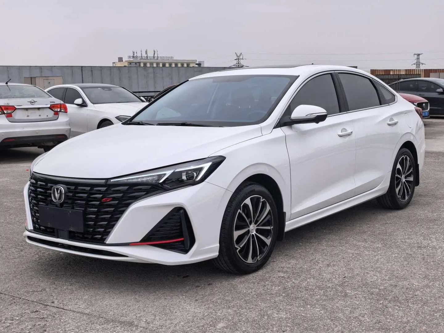 Changan Escape  из Китая