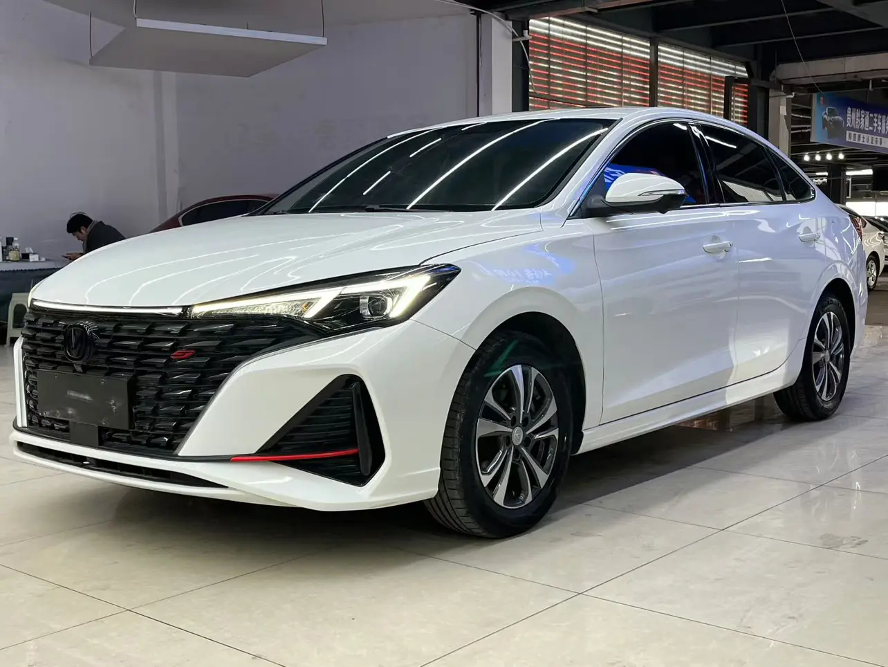 Changan Escape  из Китая