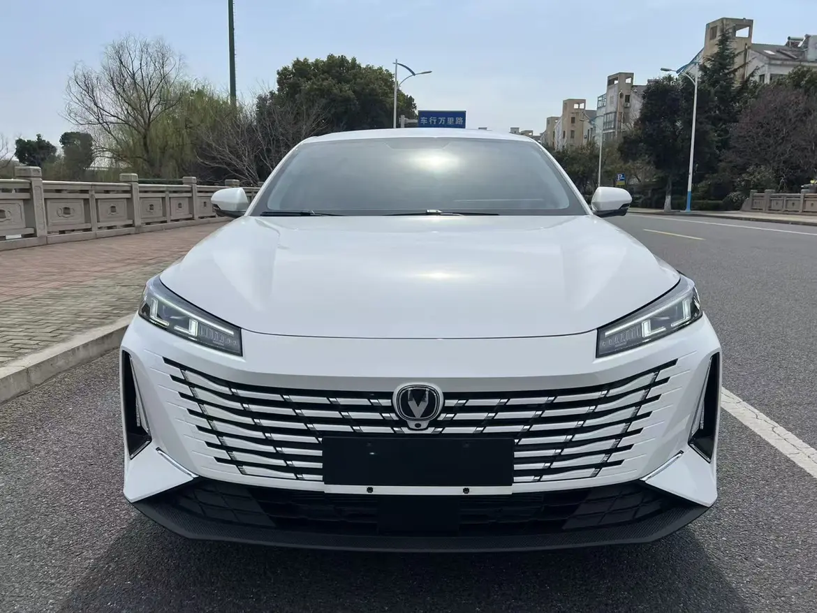 Changan Escape  из Китая