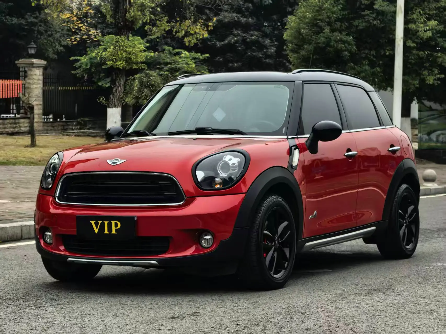 MINI COUNTRYMAN