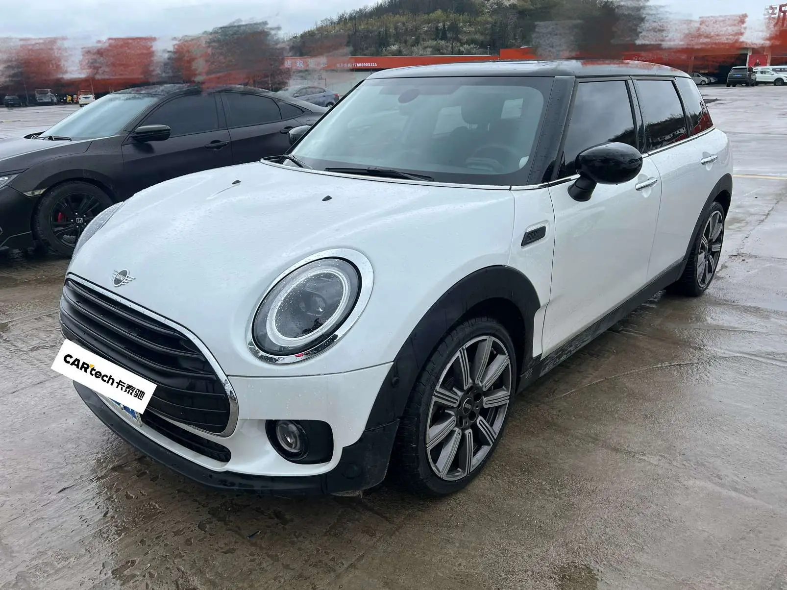 MINI CLUBMAN