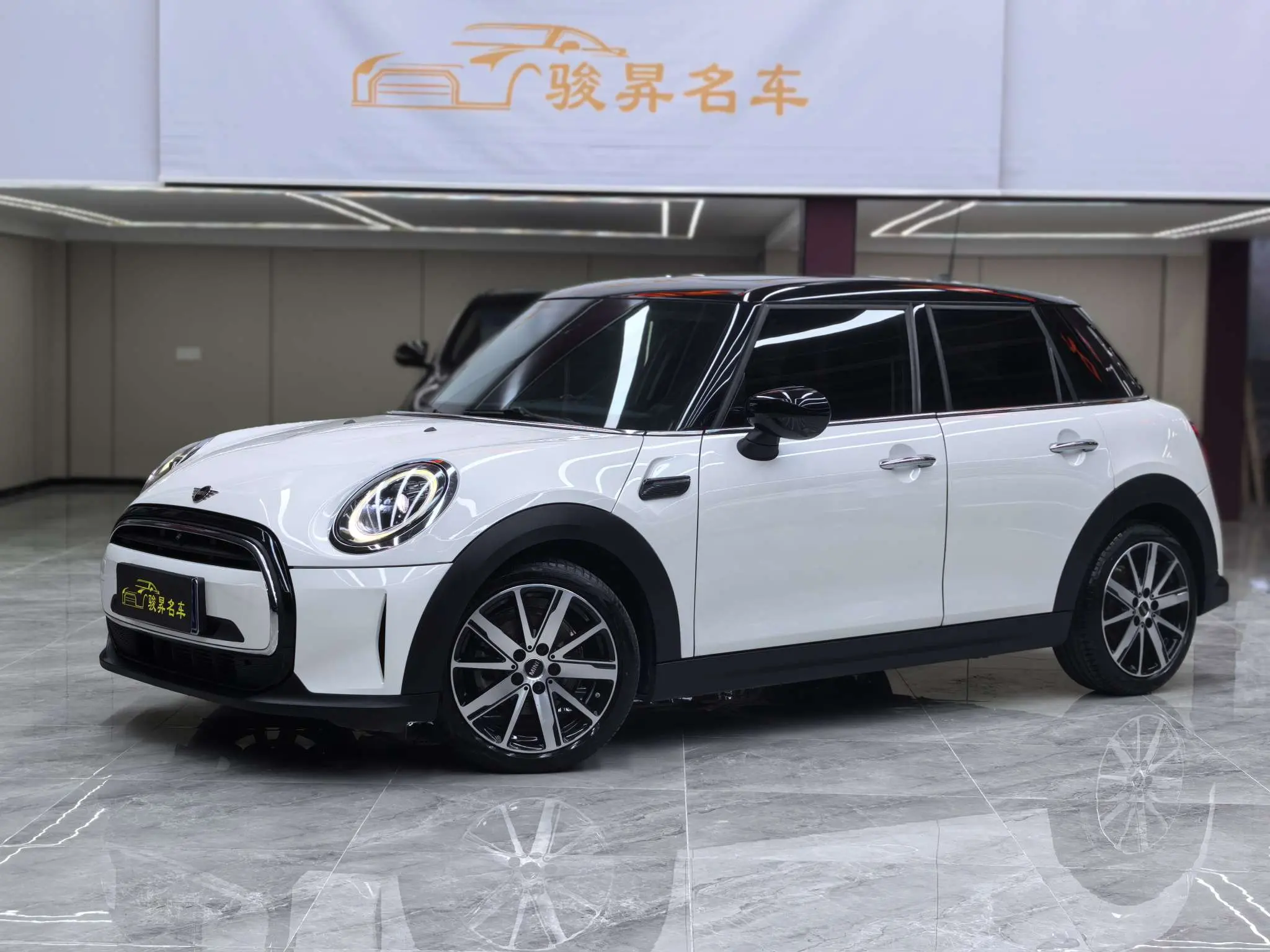 MINI MINI