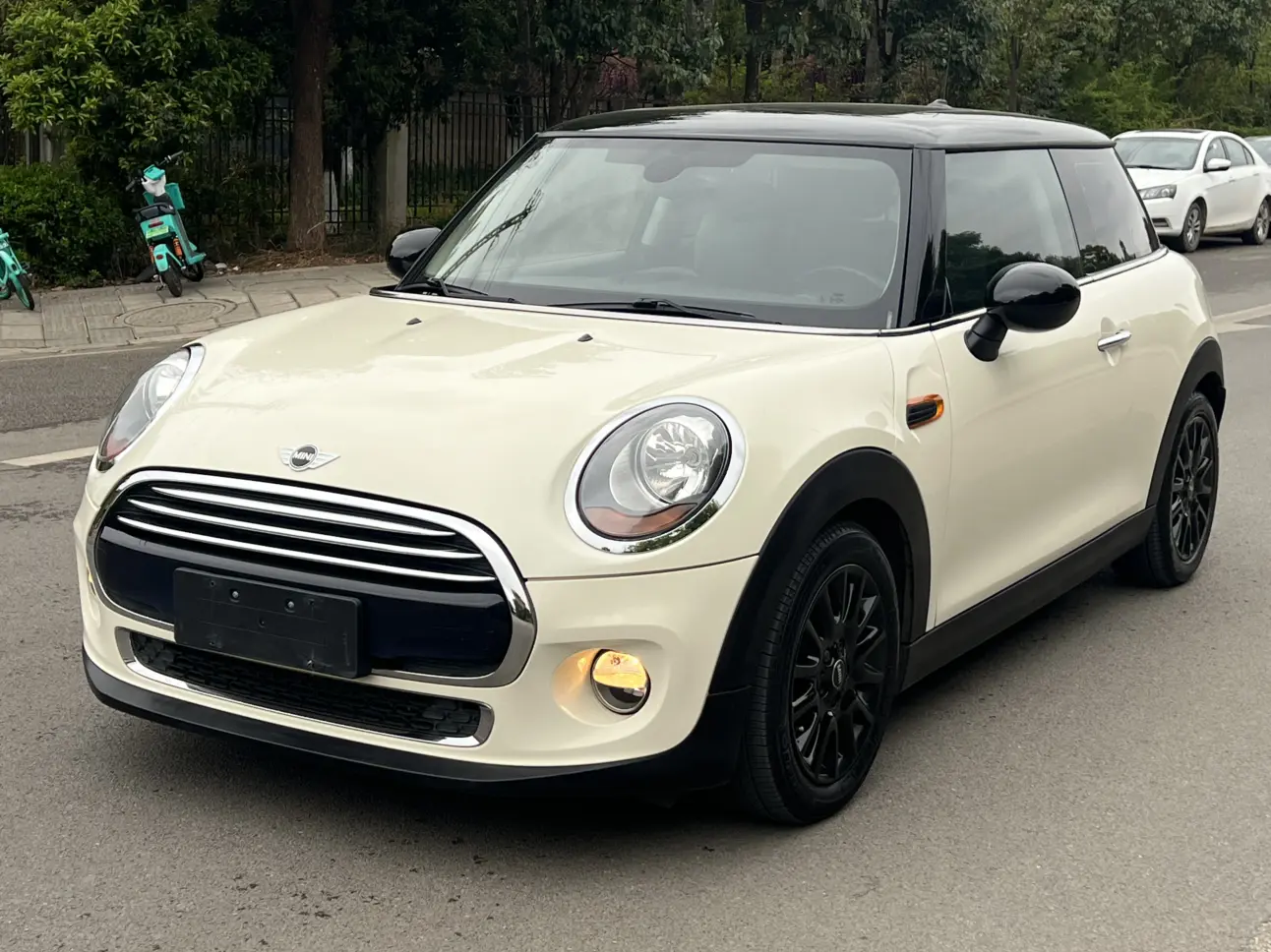 MINI MINI