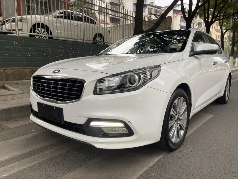 Kia K4