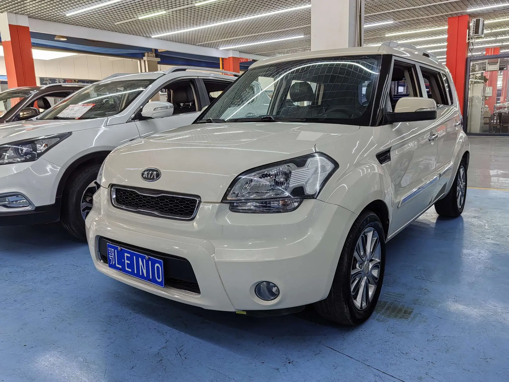 Kia Shor  из Китая