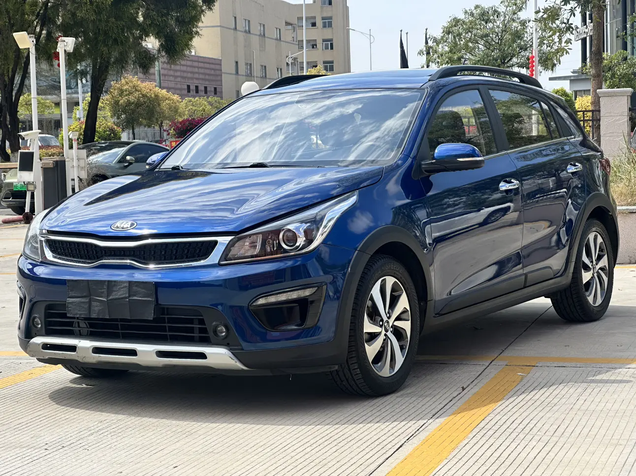 Kia KX CROSS  из Китая