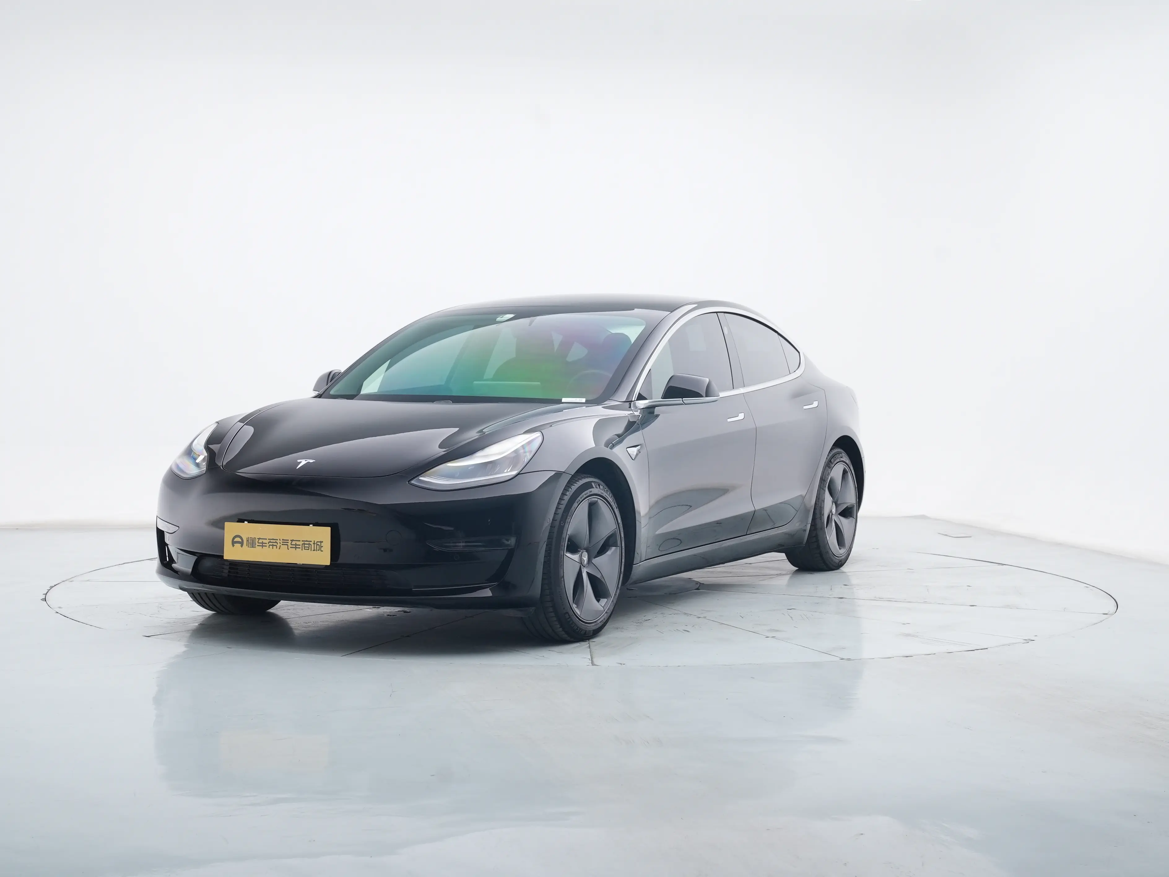 Tesla Model 3  из Китая