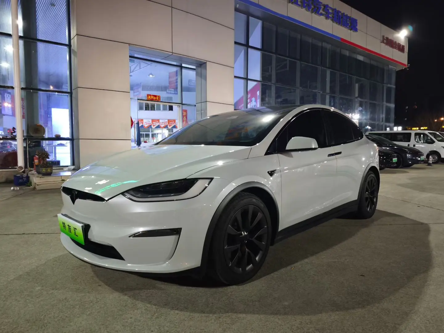 Tesla Model X  из Китая