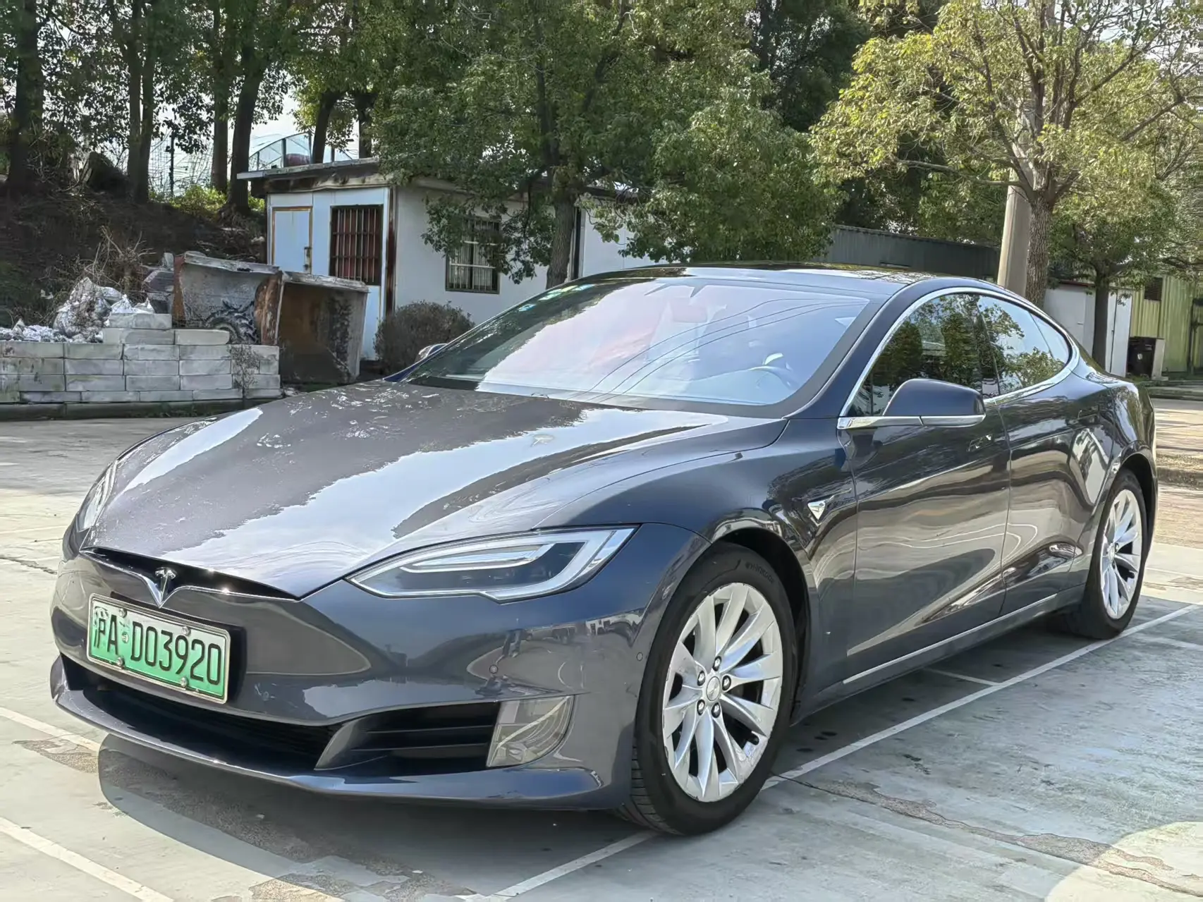 Tesla Model S  из Китая